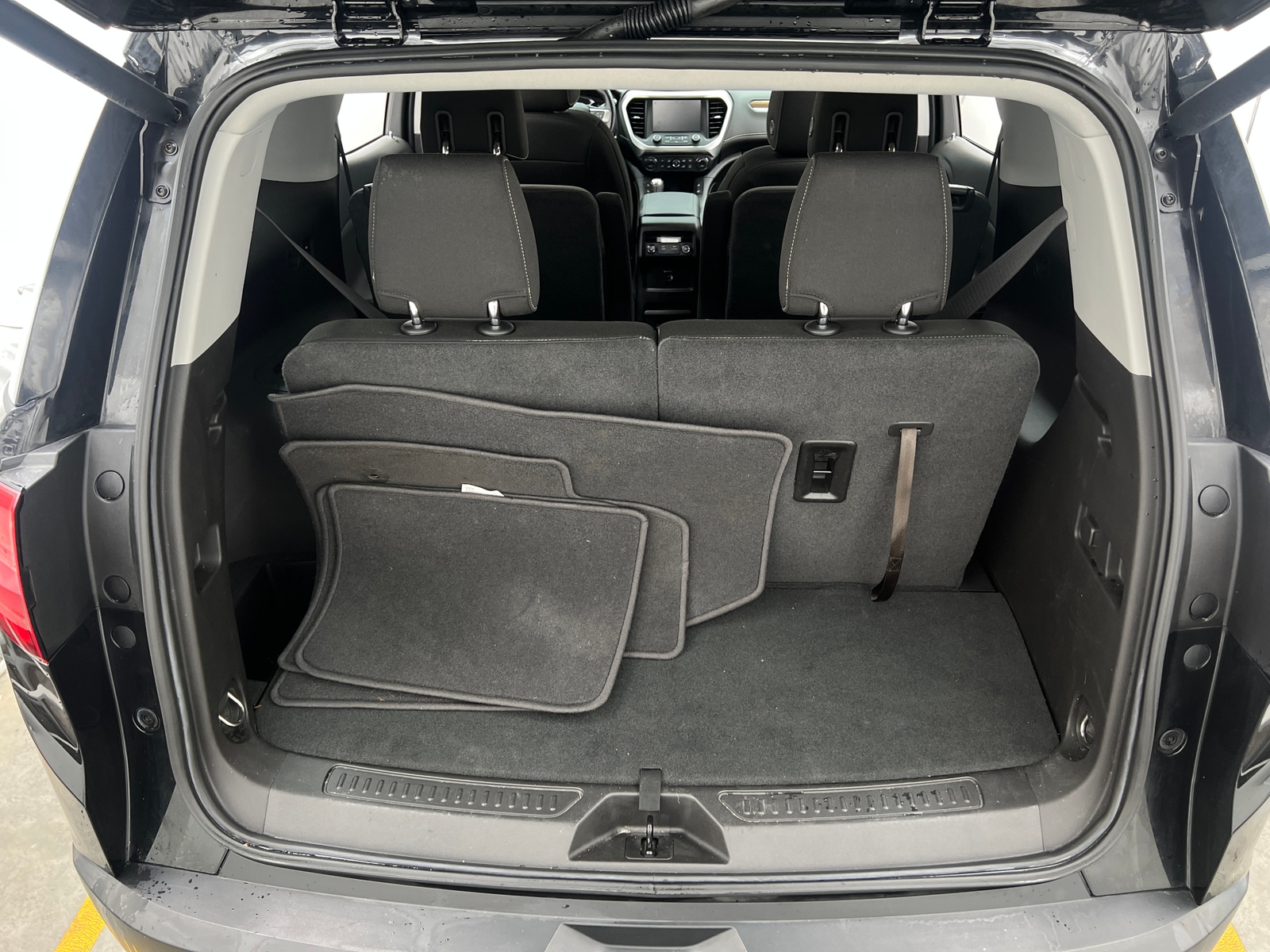 Thumbnail: 2019 GMC Acadia - 7