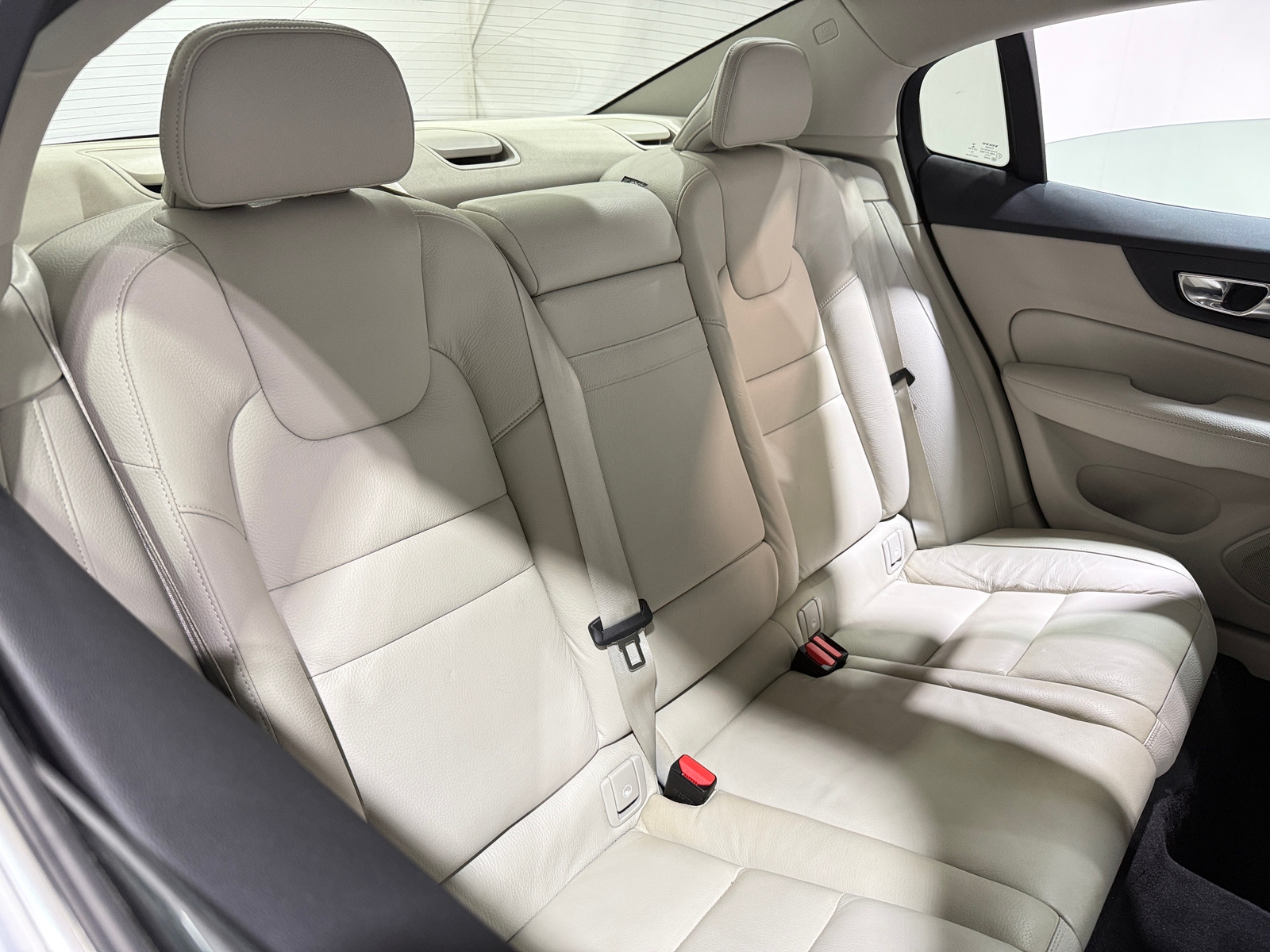 Thumbnail: 2021 Volvo S60 - 5
