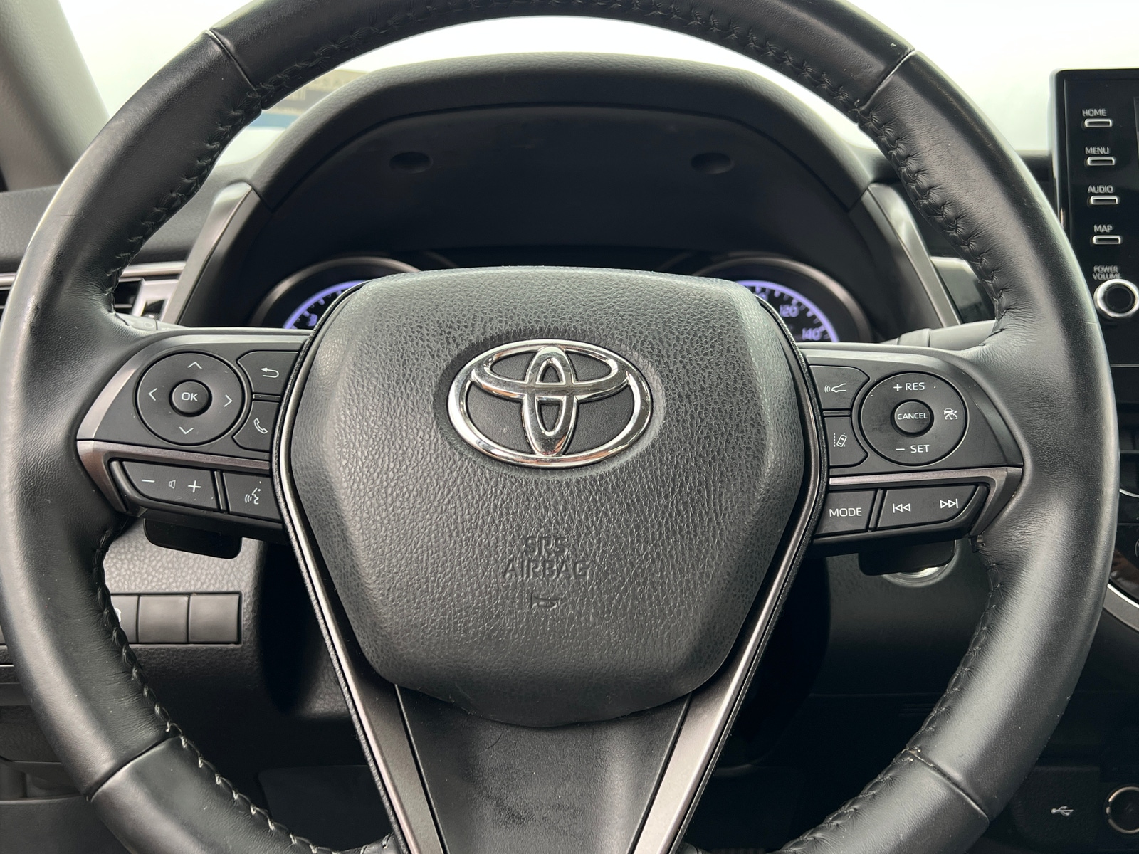 Thumbnail: 2022 Toyota Camry - 5