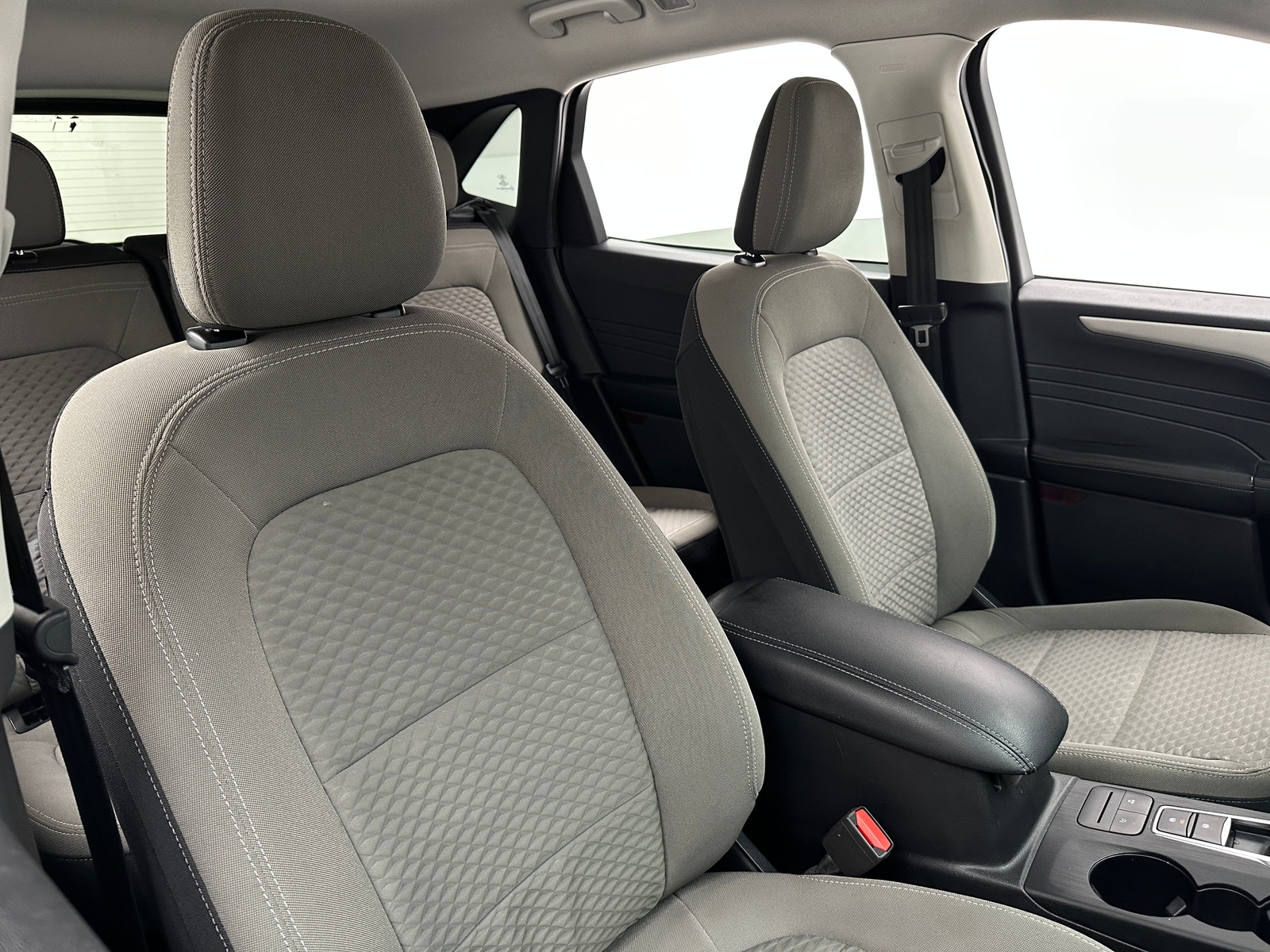 Thumbnail: 2021 Ford Escape - 2