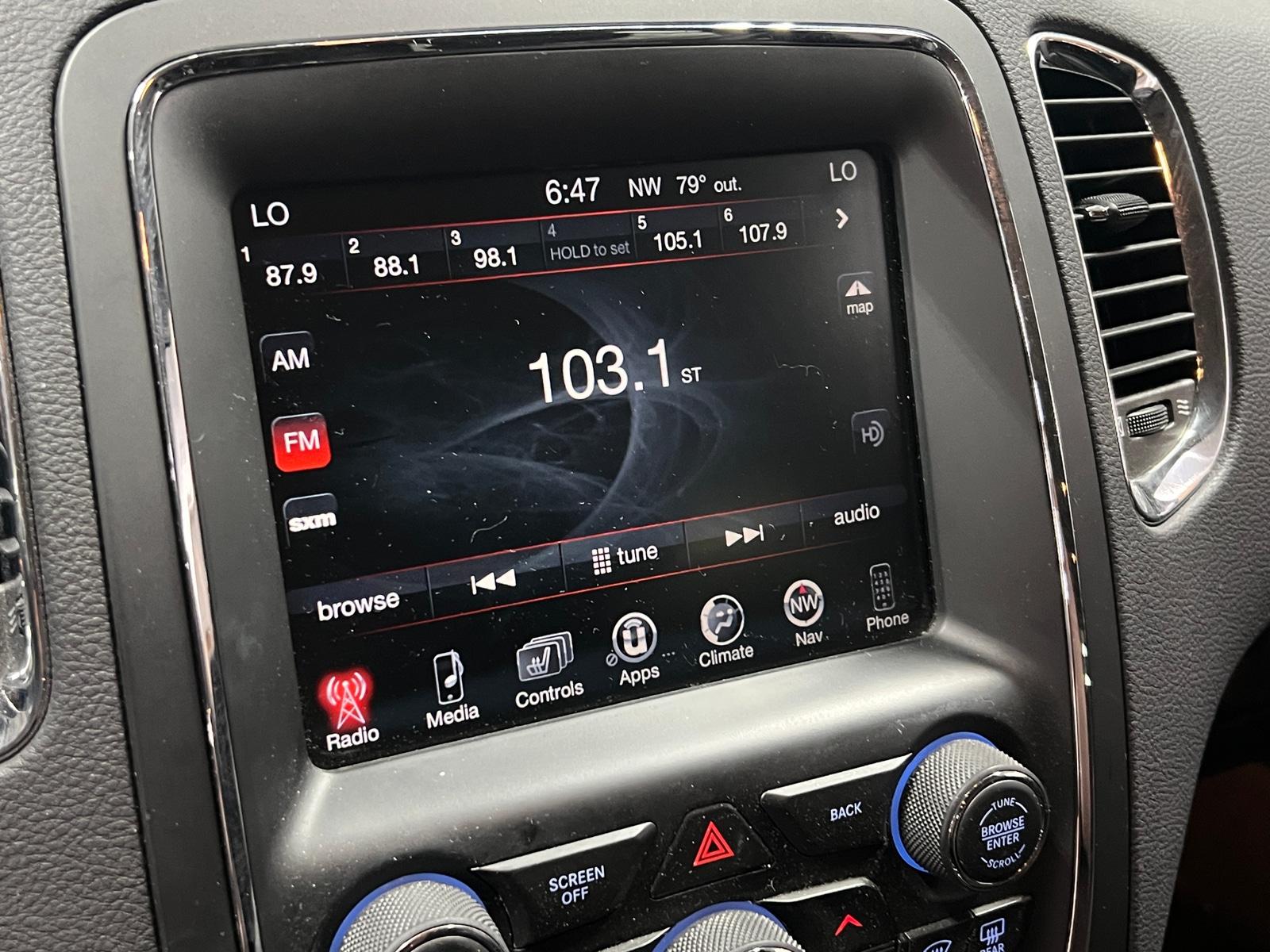 Thumbnail: 2015 Dodge Durango - 3