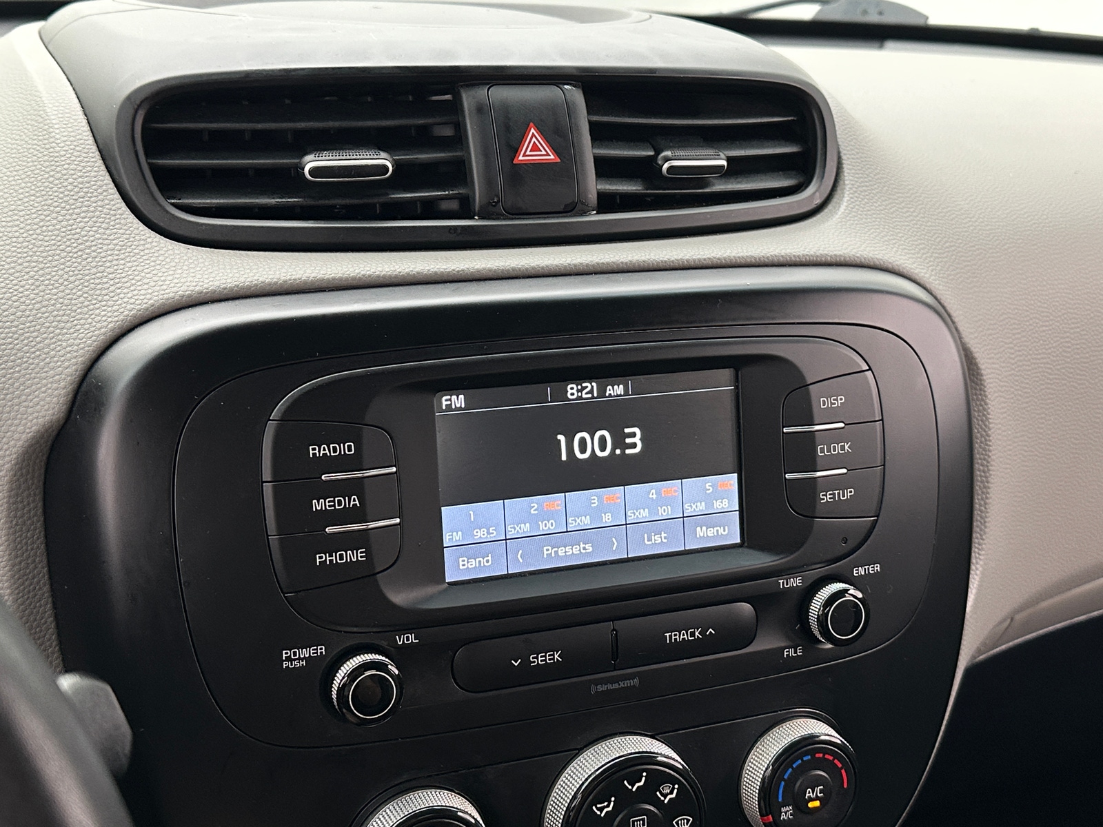 Thumbnail: 2019 Kia Soul - 4