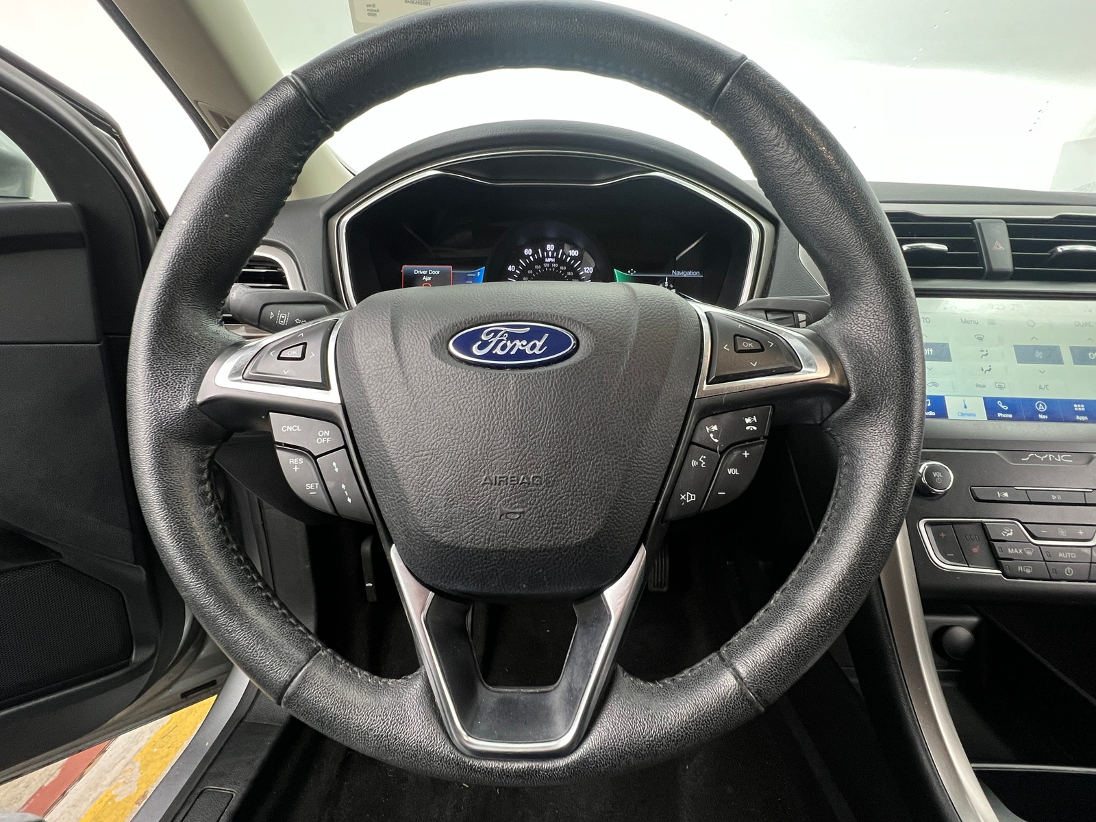 Thumbnail: 2020 Ford Fusion - 4