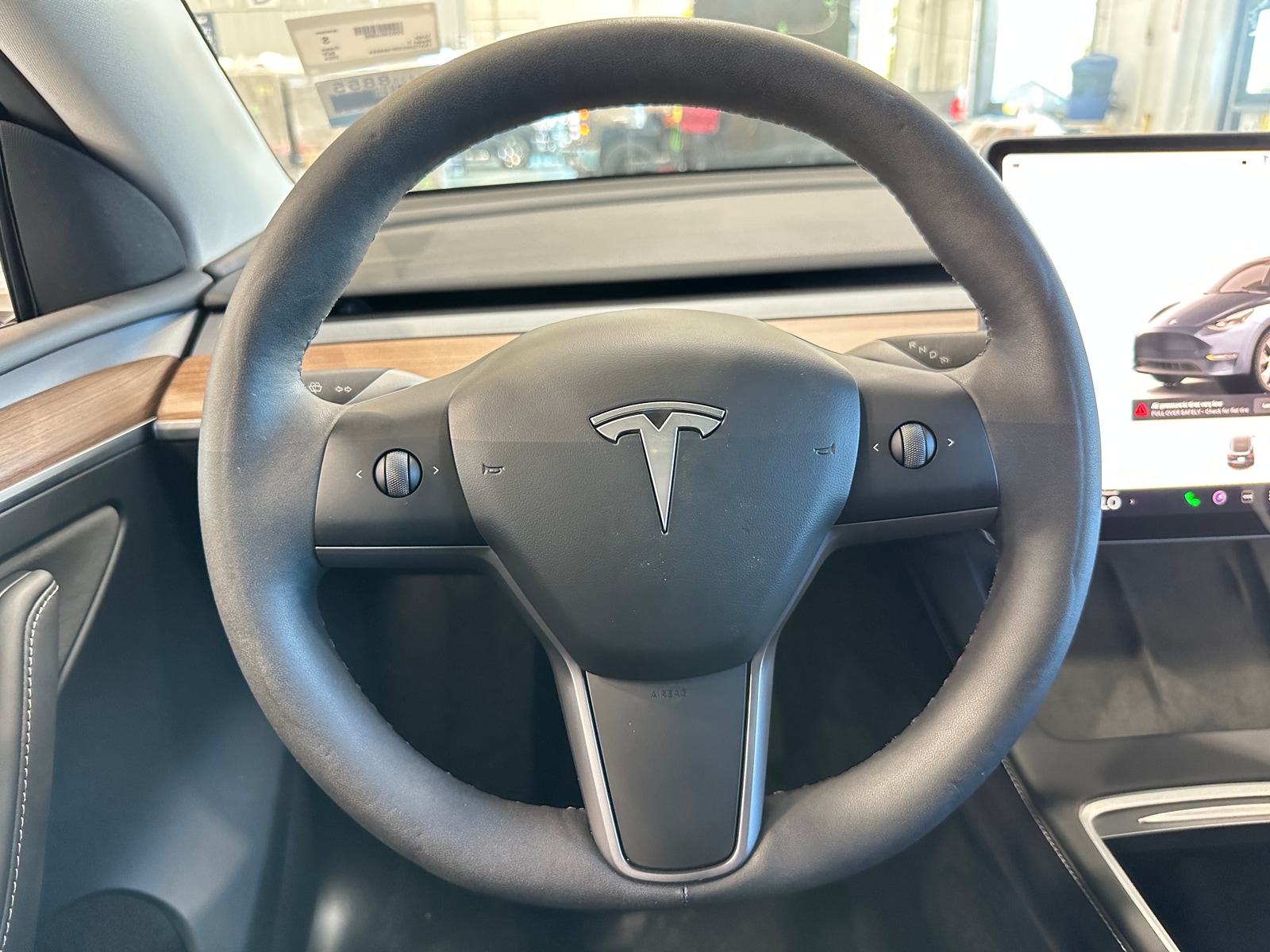 Thumbnail: 2024 Tesla Model Y - 3