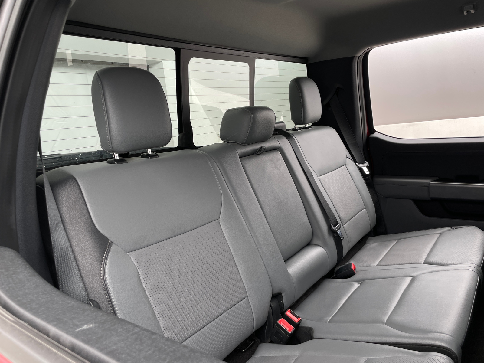 Thumbnail: 2022 Ford Econoline - 5