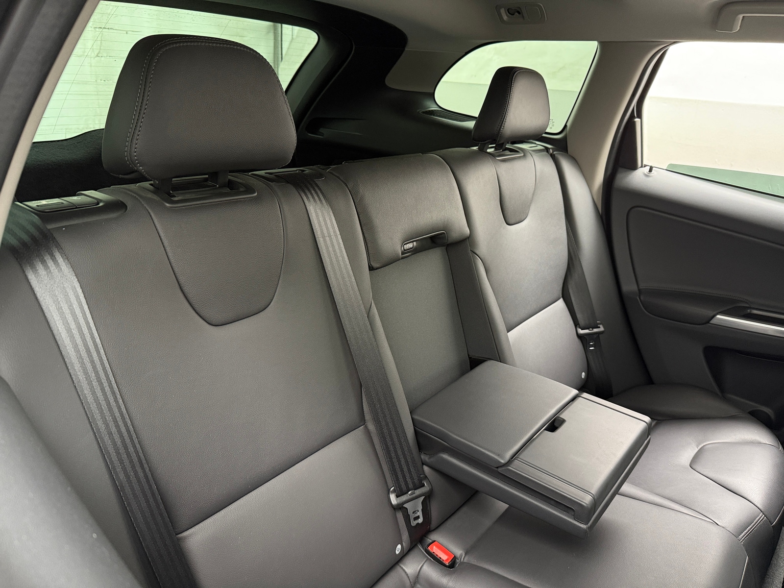 Thumbnail: 2015 Volvo XC60 - 5