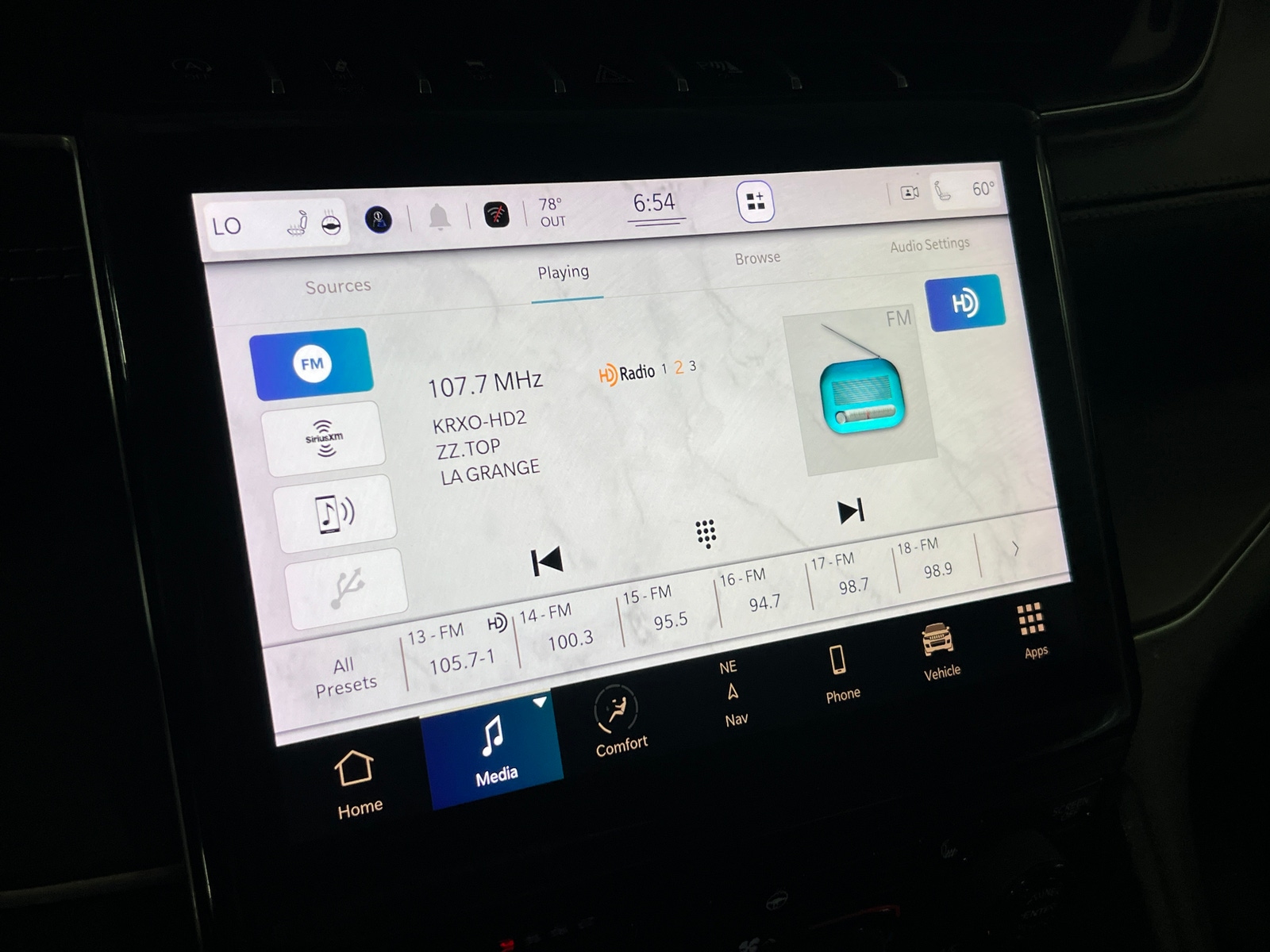 Thumbnail: 2021 Jeep Grand Cherokee L - 3