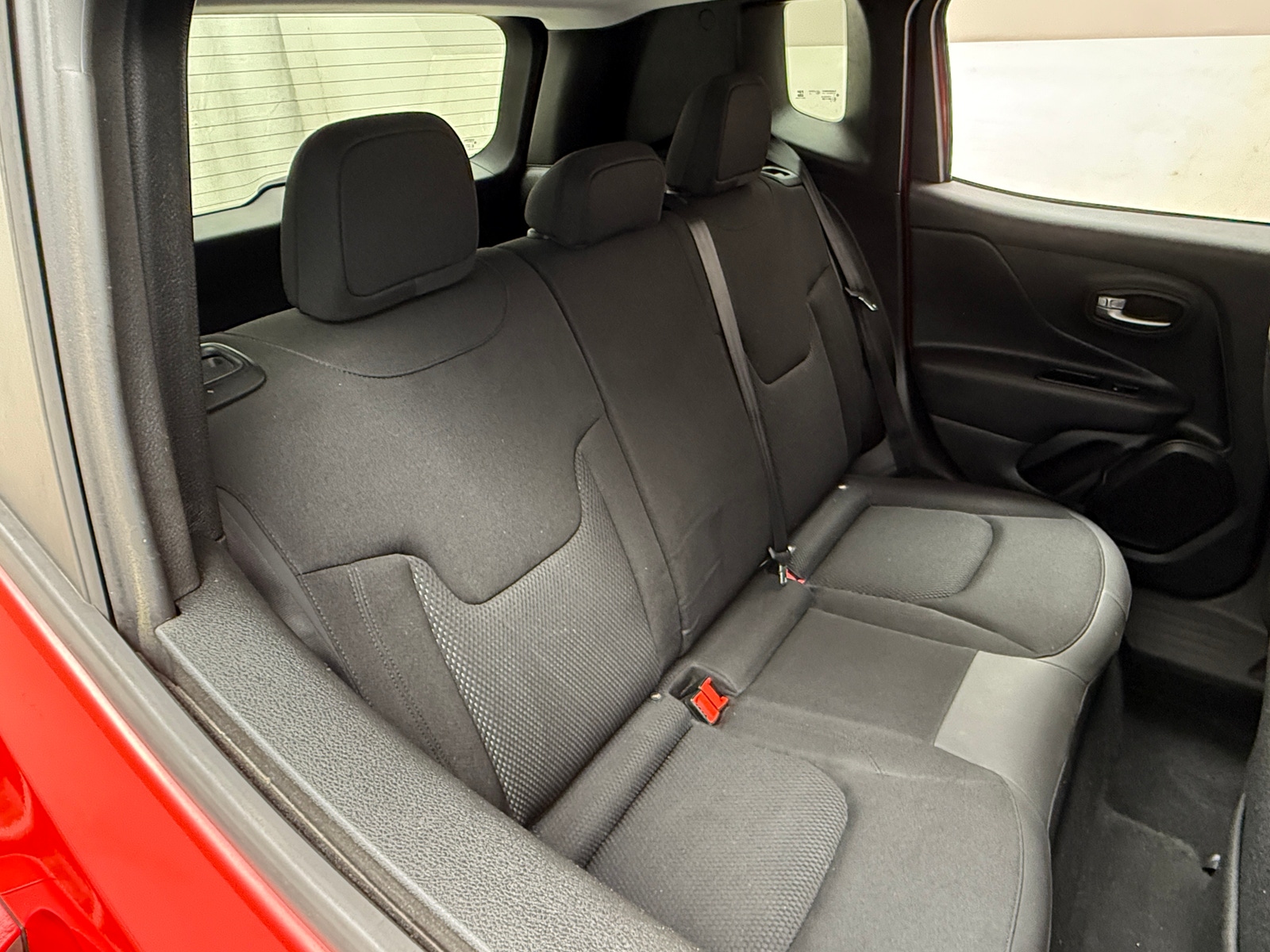 Thumbnail: 2019 Jeep Renegade - 6