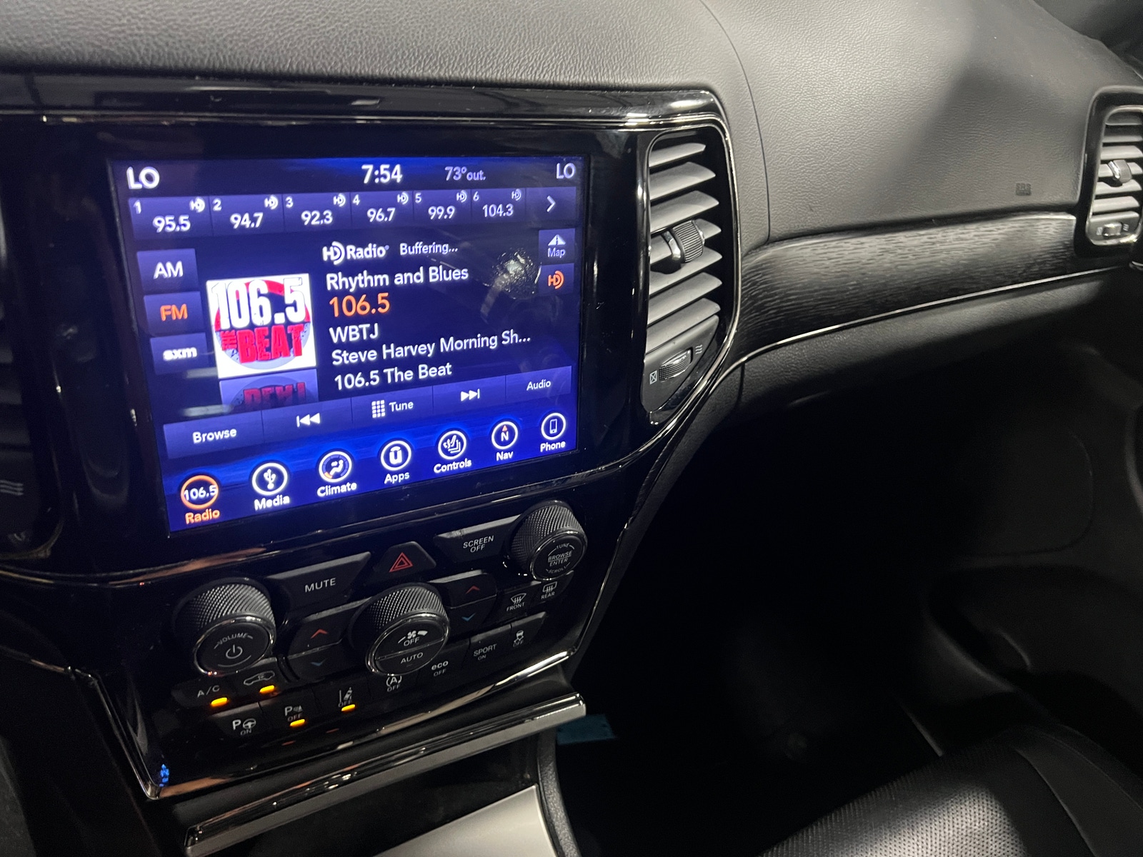 Thumbnail: 2019 Jeep Grand Cherokee - 3
