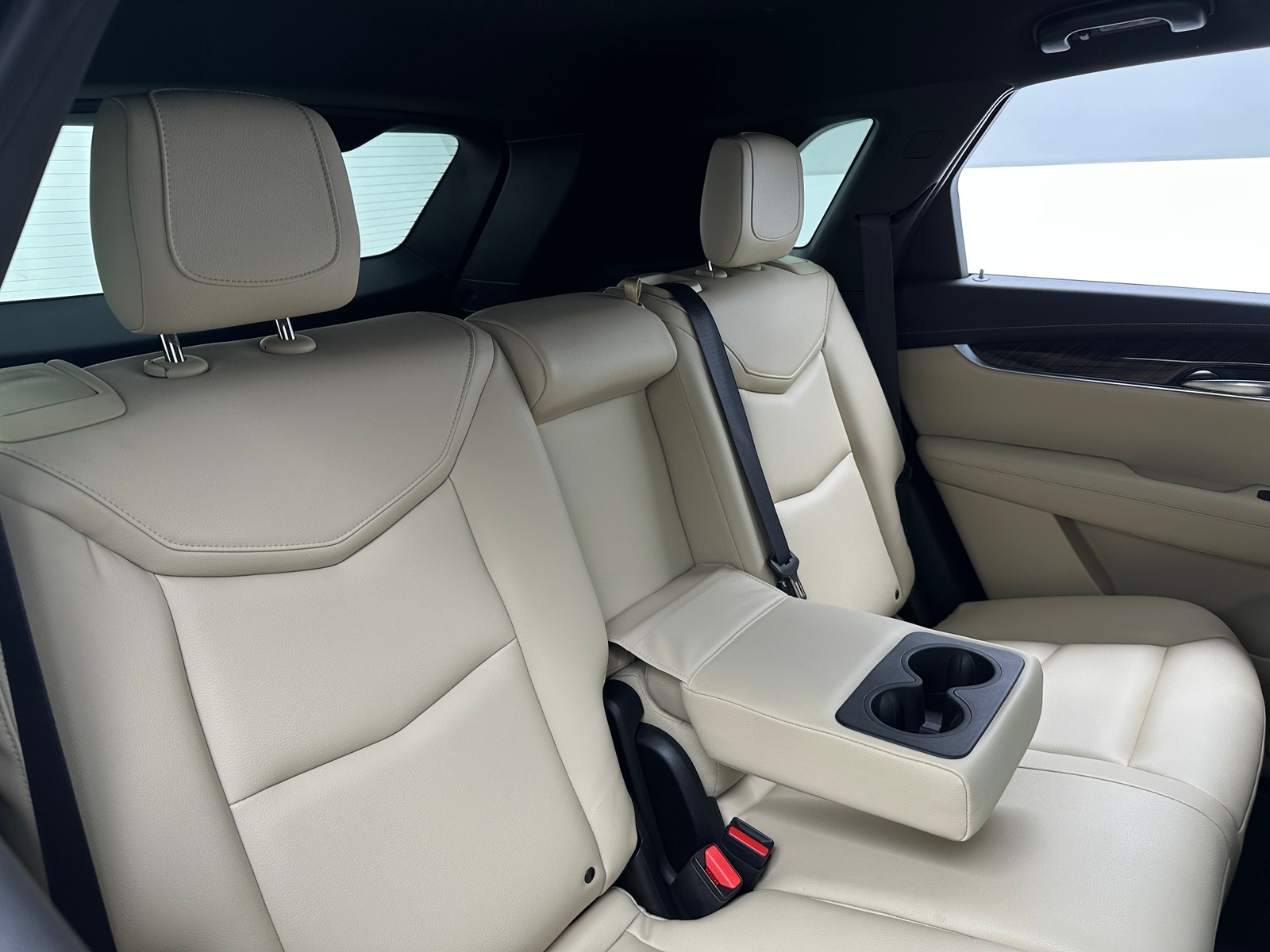 Thumbnail: 2017 Cadillac XT5 - 5