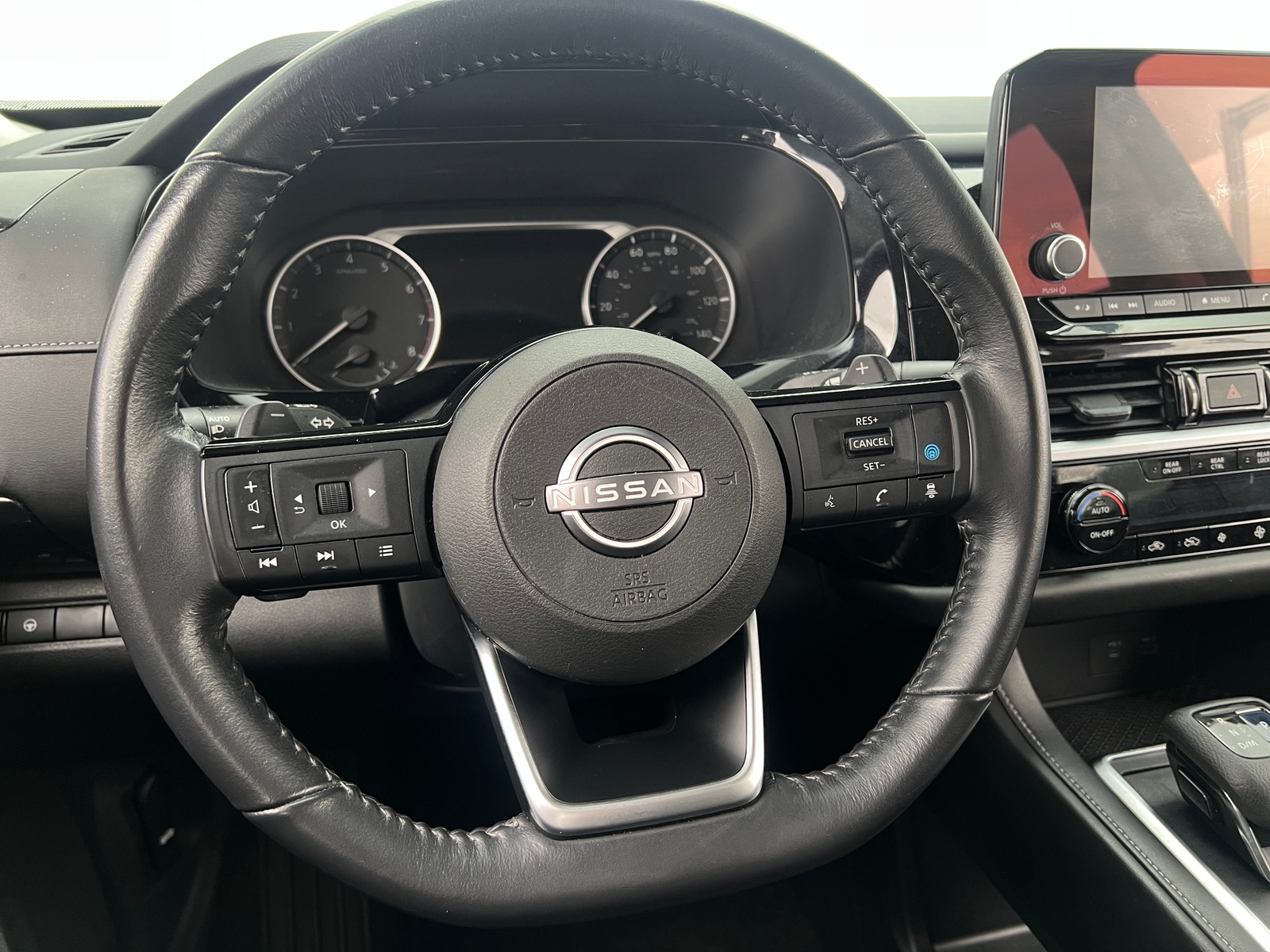 Thumbnail: 2022 Nissan Pathfinder - 5