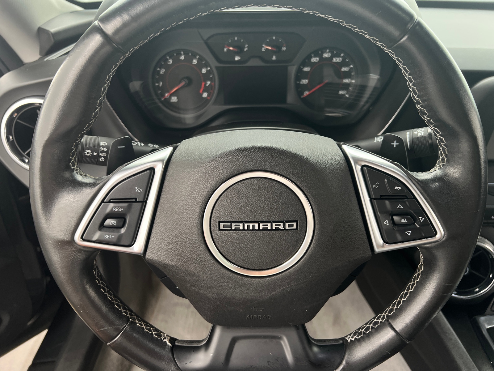 Thumbnail: 2018 Chevrolet Camaro - 4