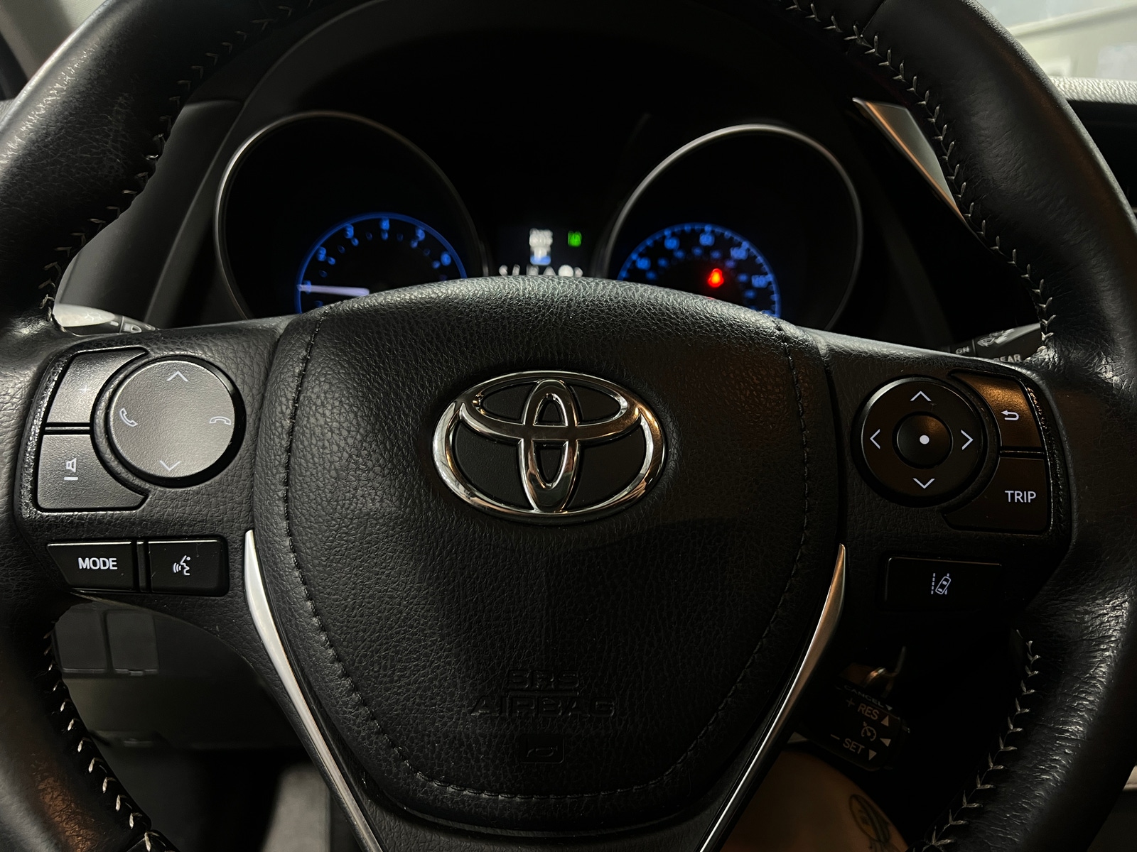 Thumbnail: 2018 Toyota Corolla iM - 5