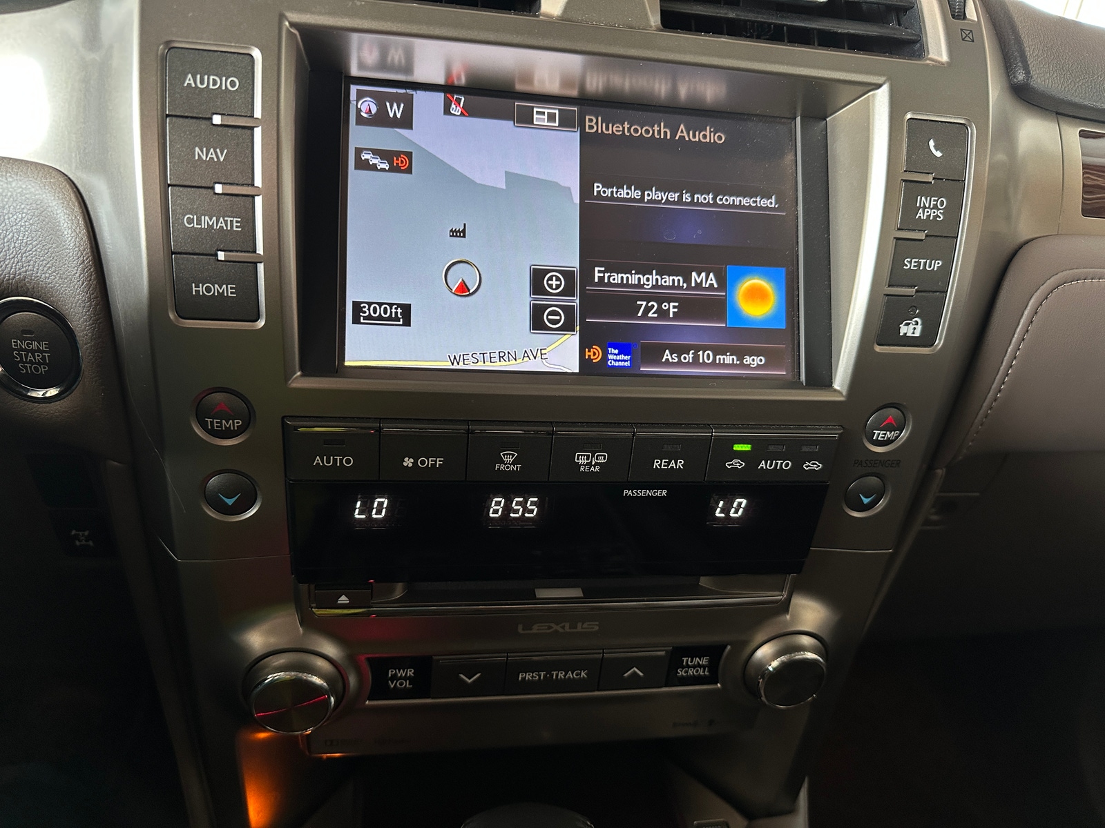 Thumbnail: 2015 Lexus GX - 3