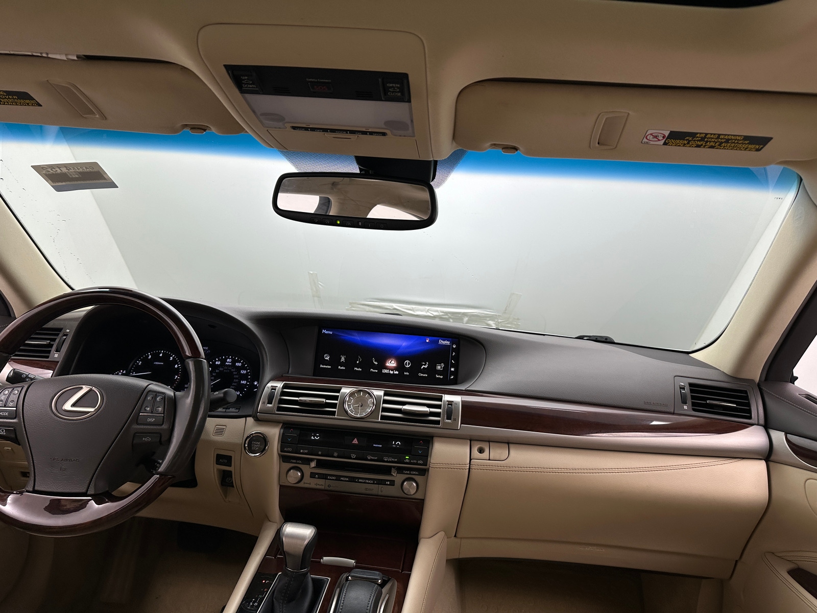 Thumbnail: 2017 Lexus LS - 2