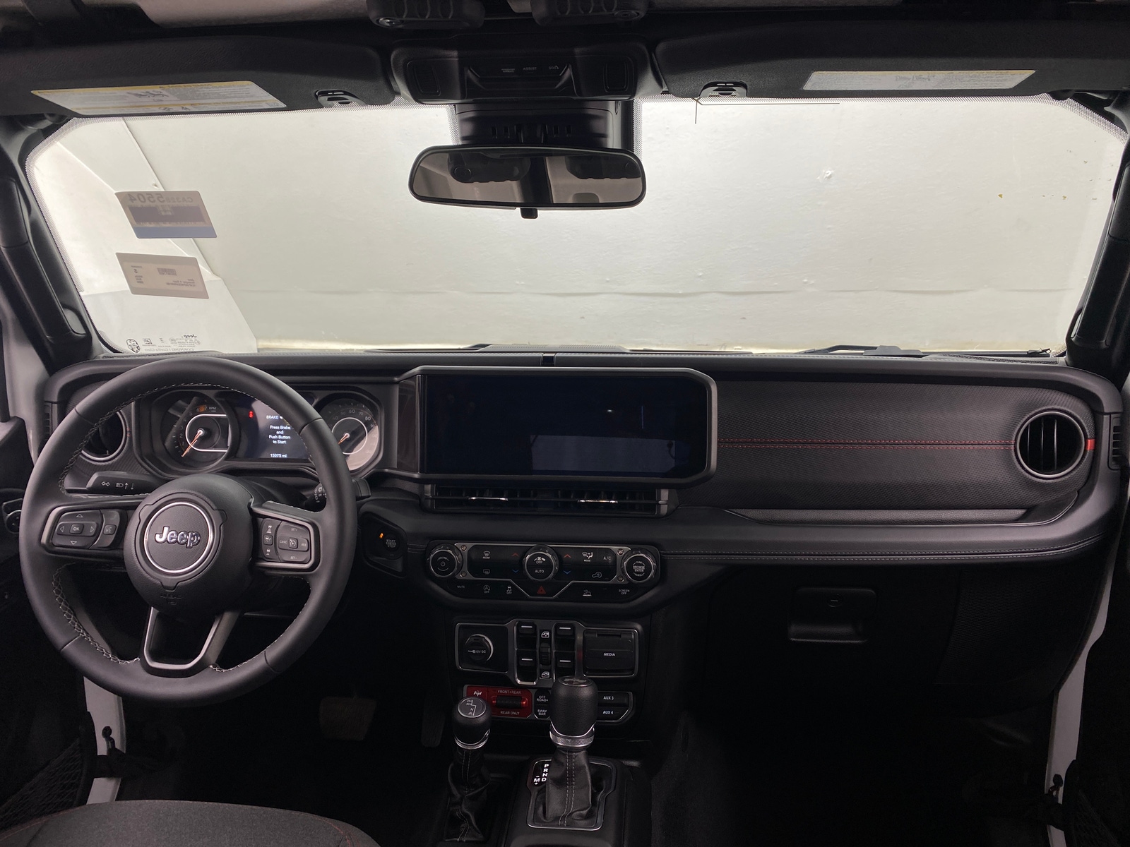 Thumbnail: 2025 Jeep Wrangler - 3