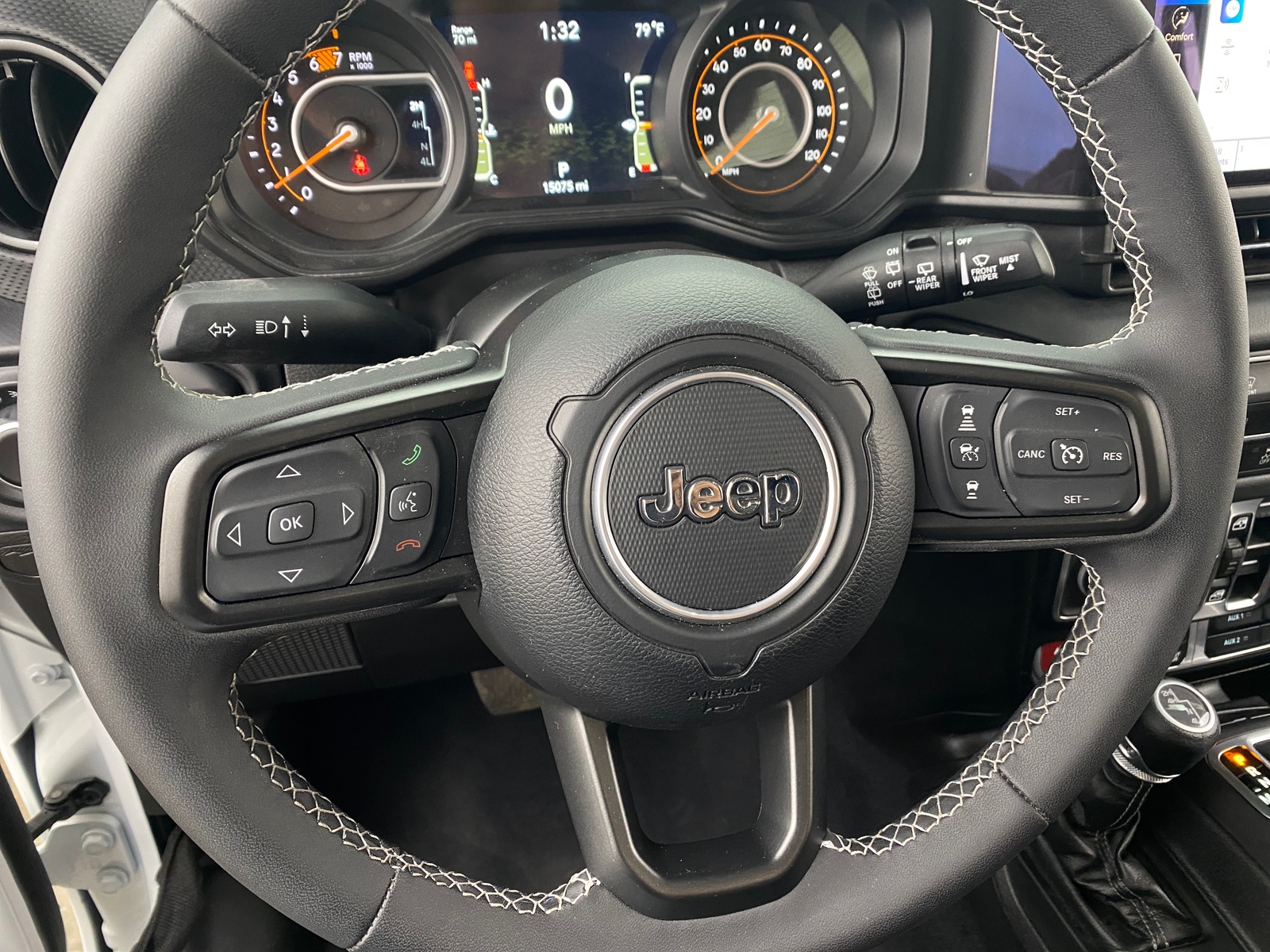 Thumbnail: 2025 Jeep Wrangler - 5