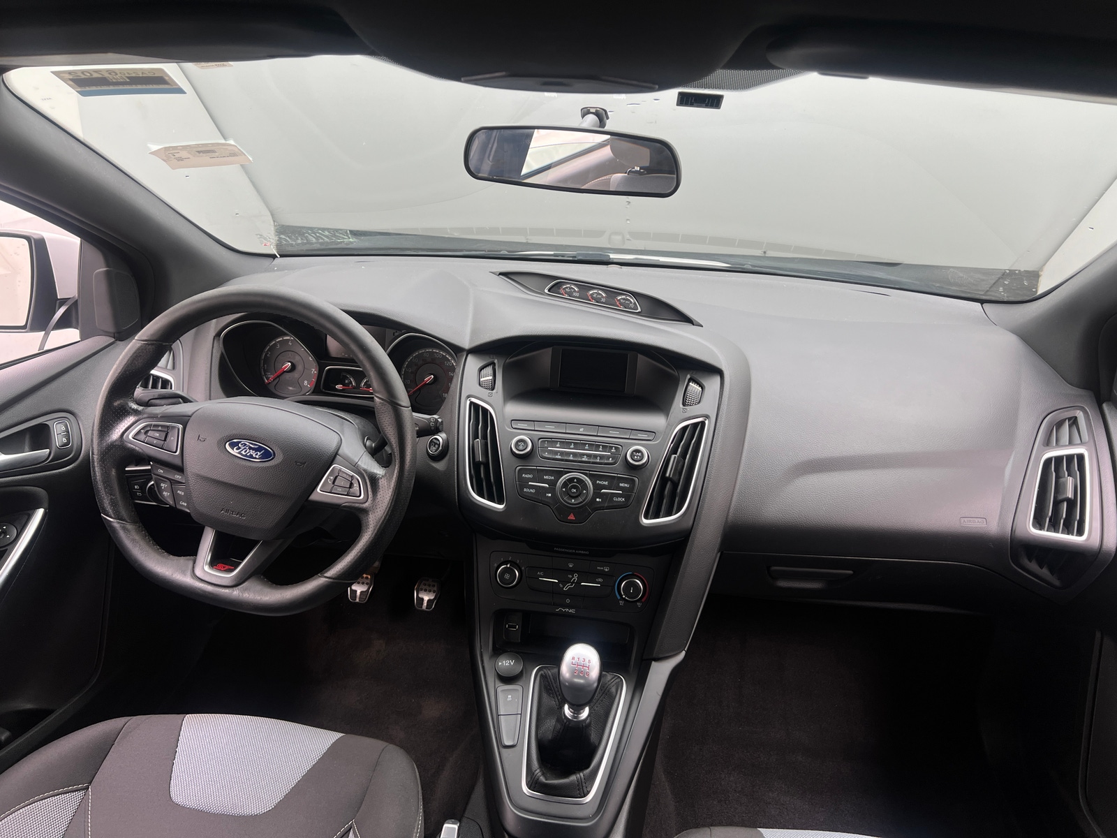 Thumbnail: 2018 Ford Focus - 3