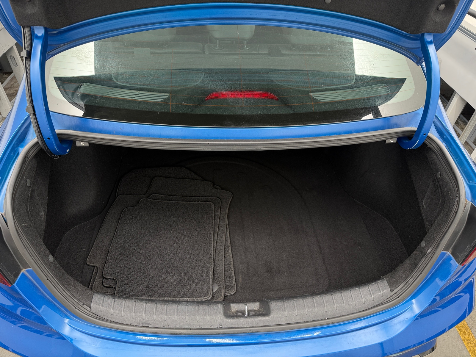 Thumbnail: 2023 Kia Forte - 6