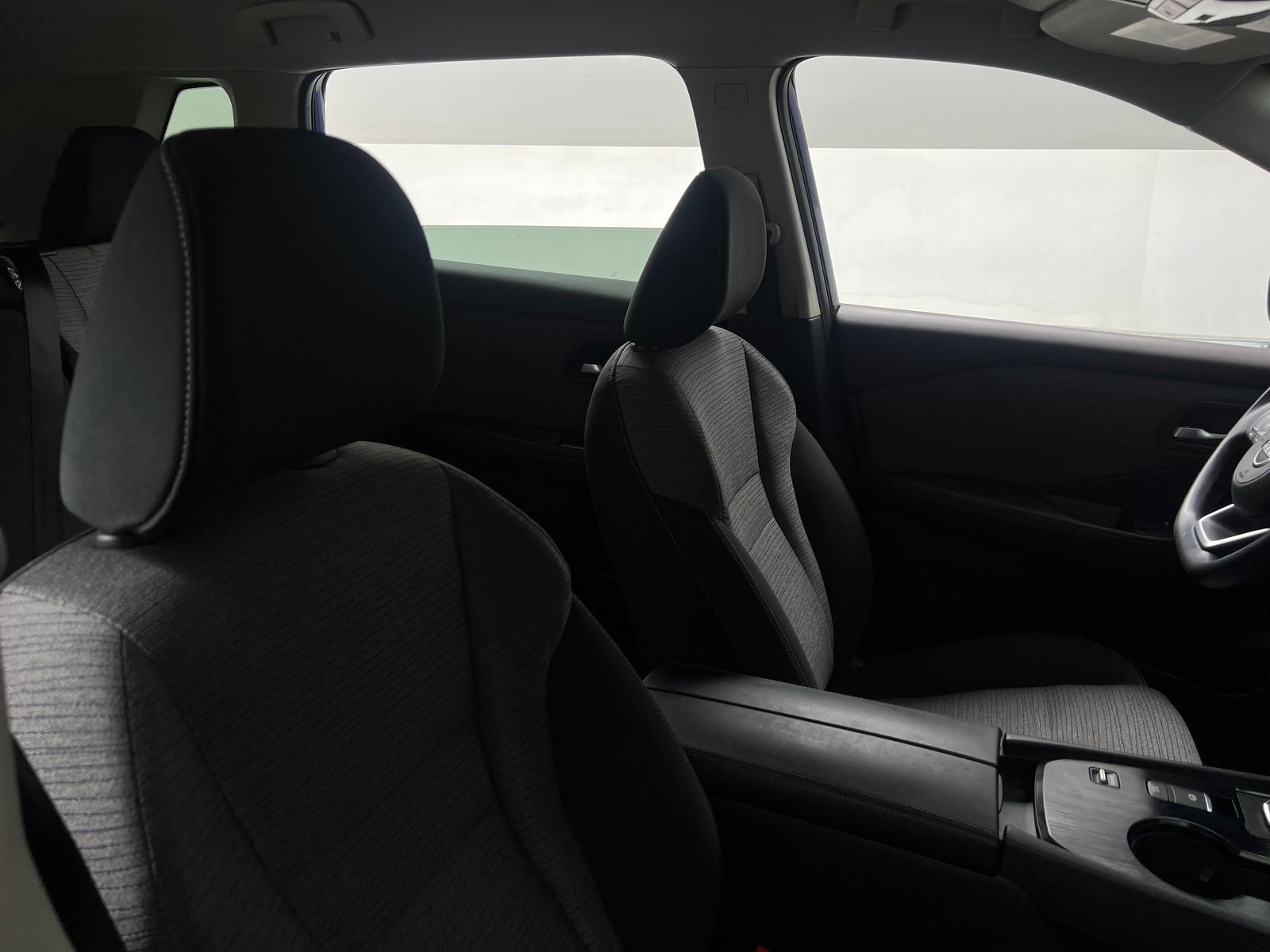 Thumbnail: 2022 Nissan Rogue - 2