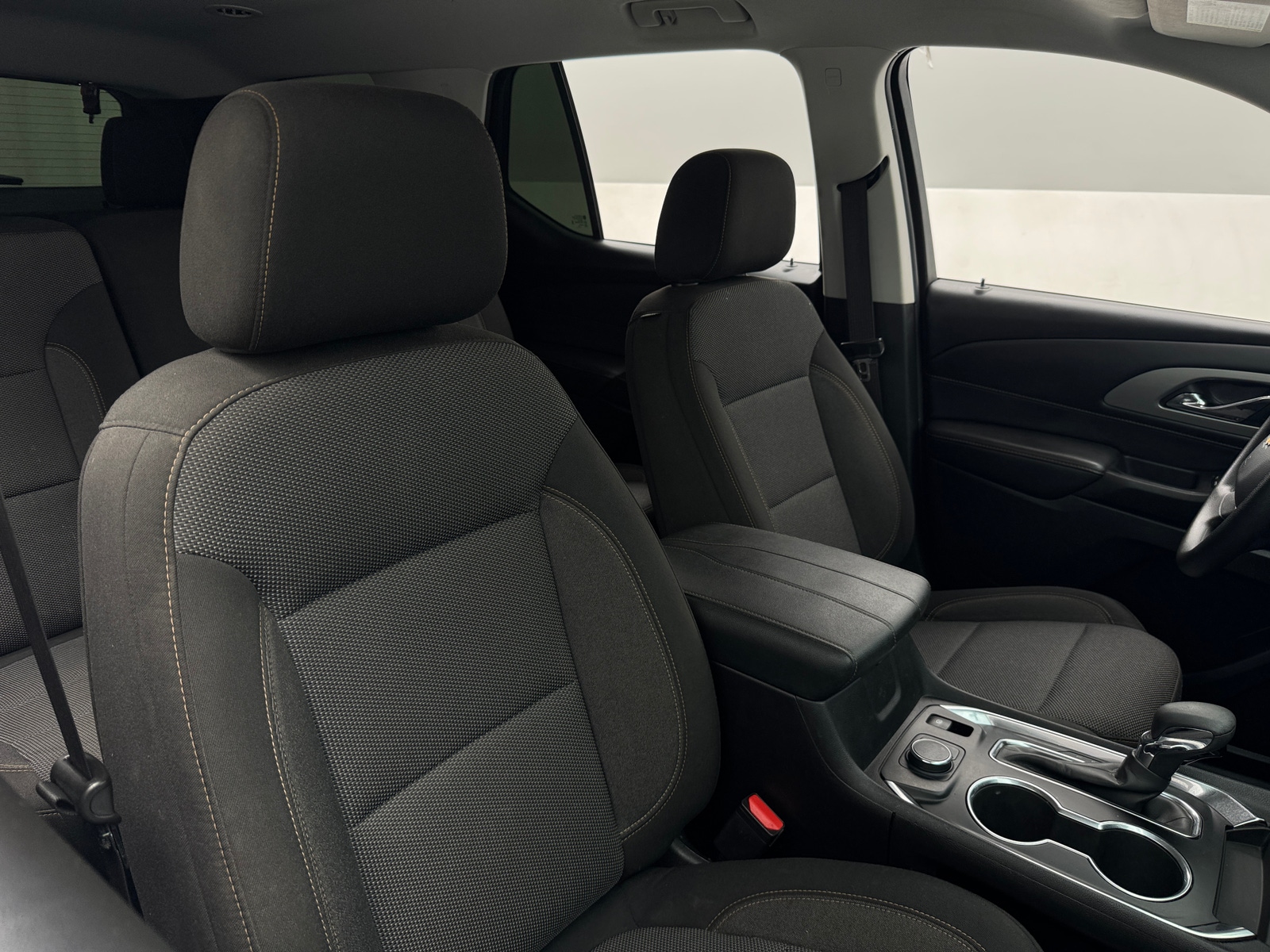 Thumbnail: 2021 Chevrolet Traverse - 2