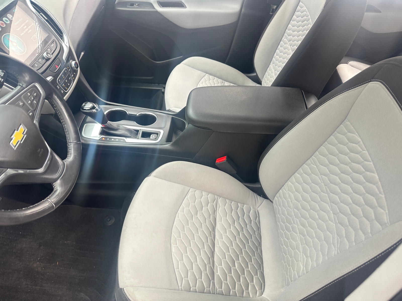 Thumbnail: 2018 Chevrolet Equinox - 2