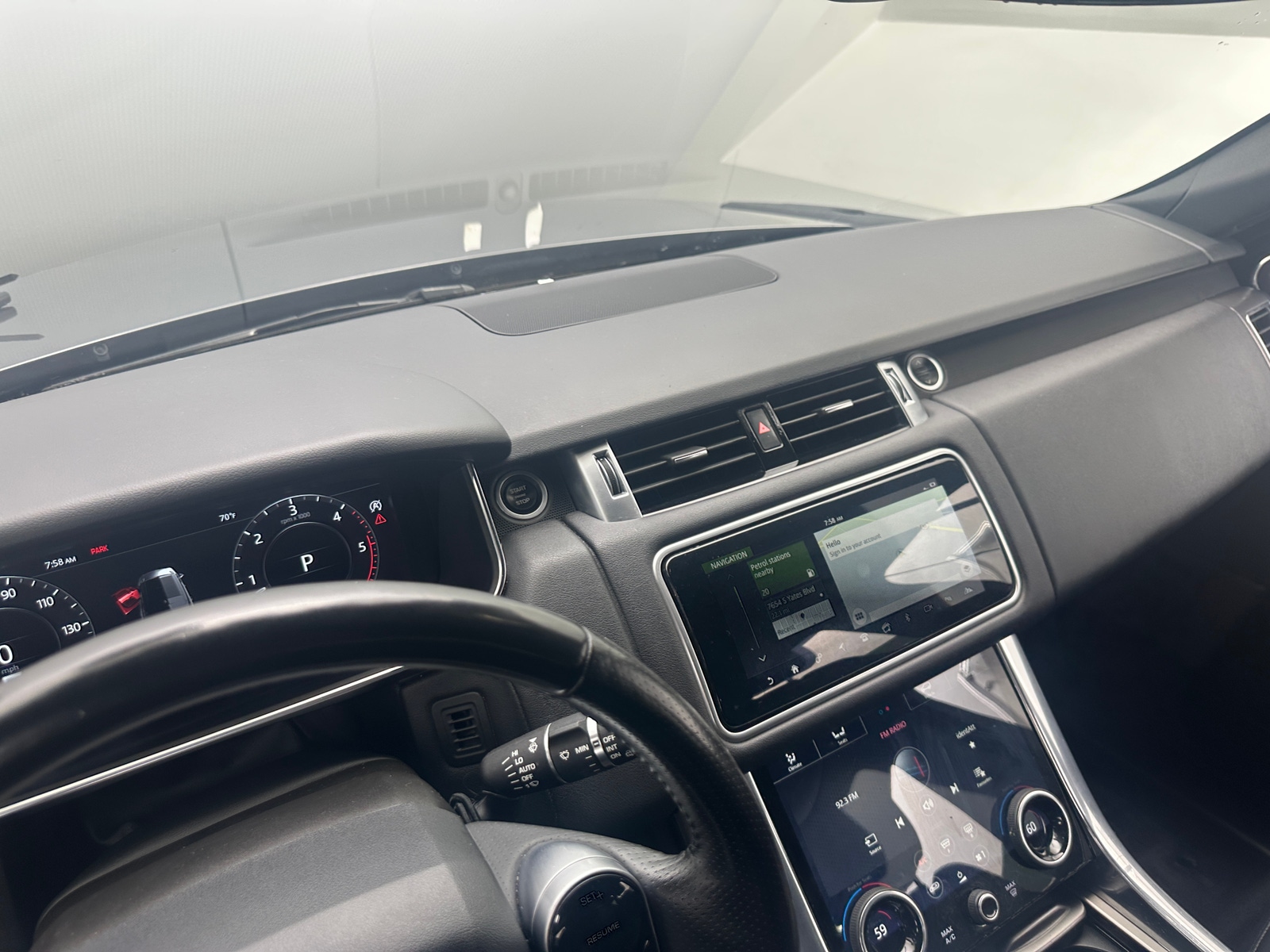Thumbnail: 2019 Land Rover Range Rover Sport - 2