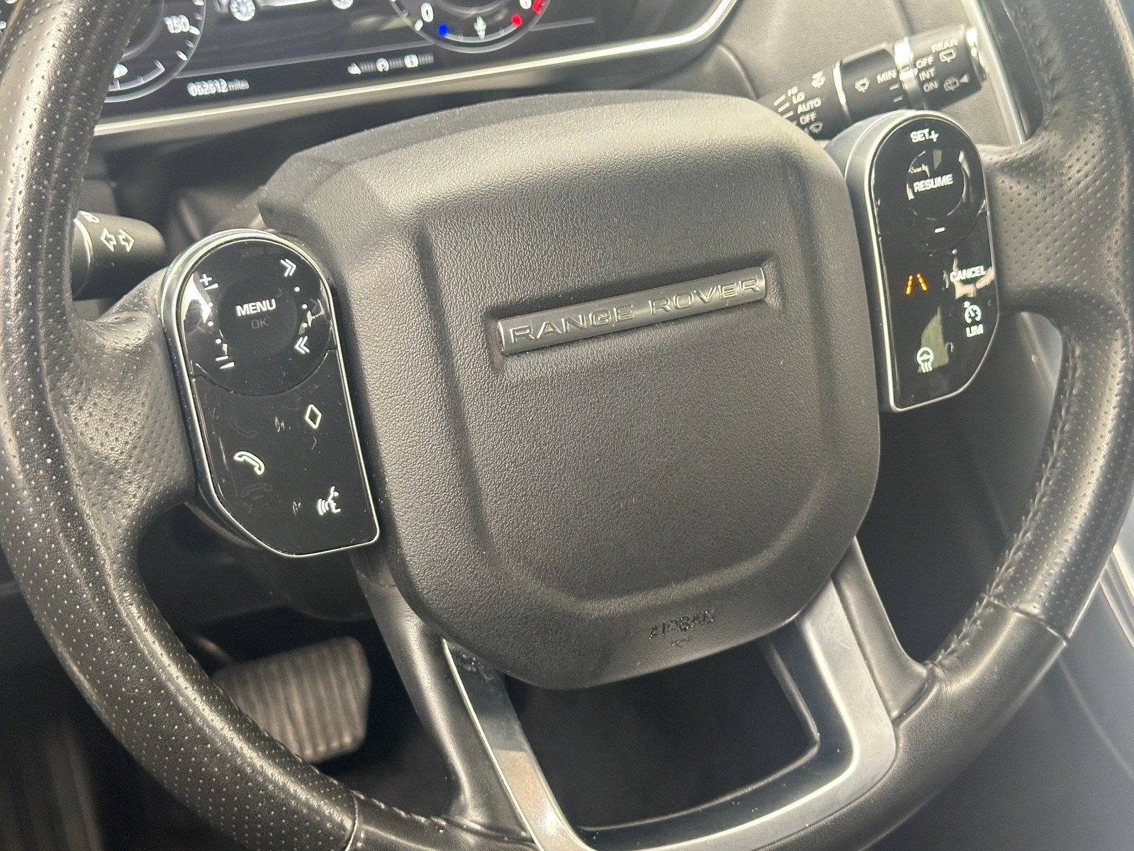 Thumbnail: 2019 Land Rover Range Rover Sport - 4