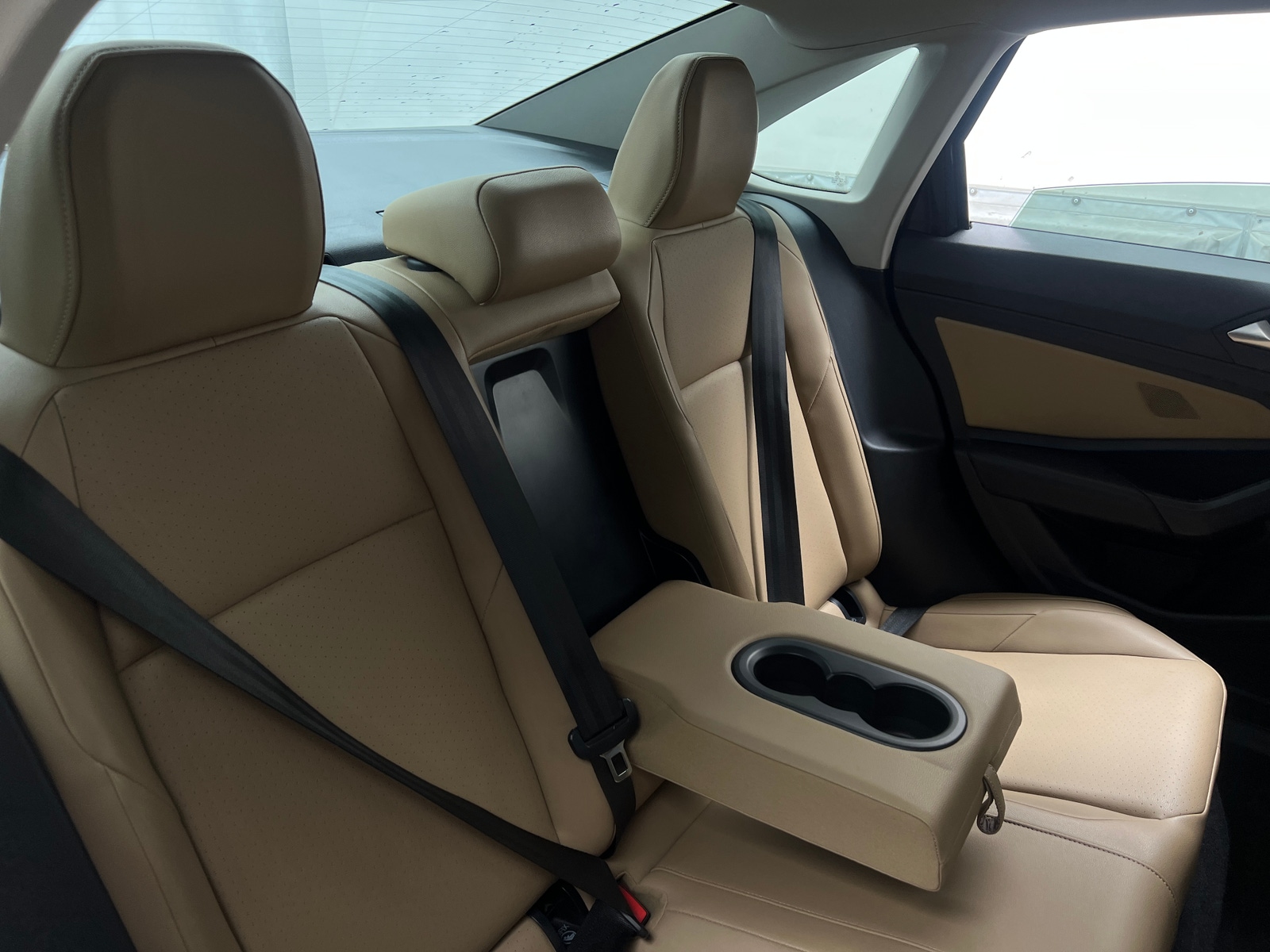 Thumbnail: 2019 Volkswagen Jetta - 6