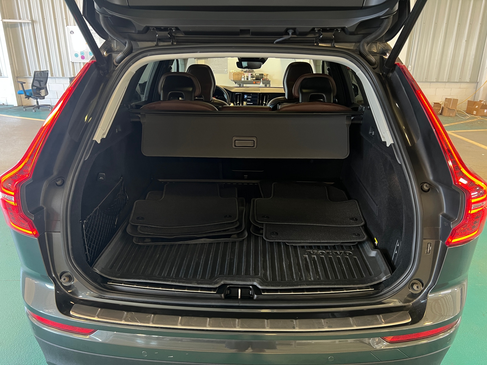 Thumbnail: 2019 Volvo XC60 - 6