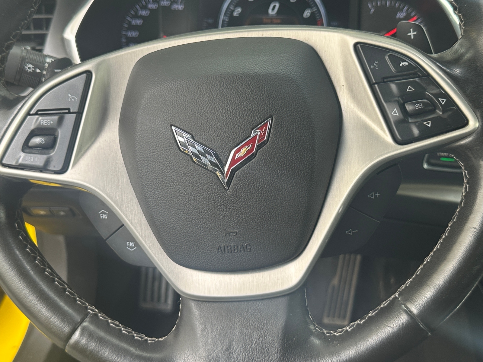 Thumbnail: 2014 Chevrolet Corvette - 3