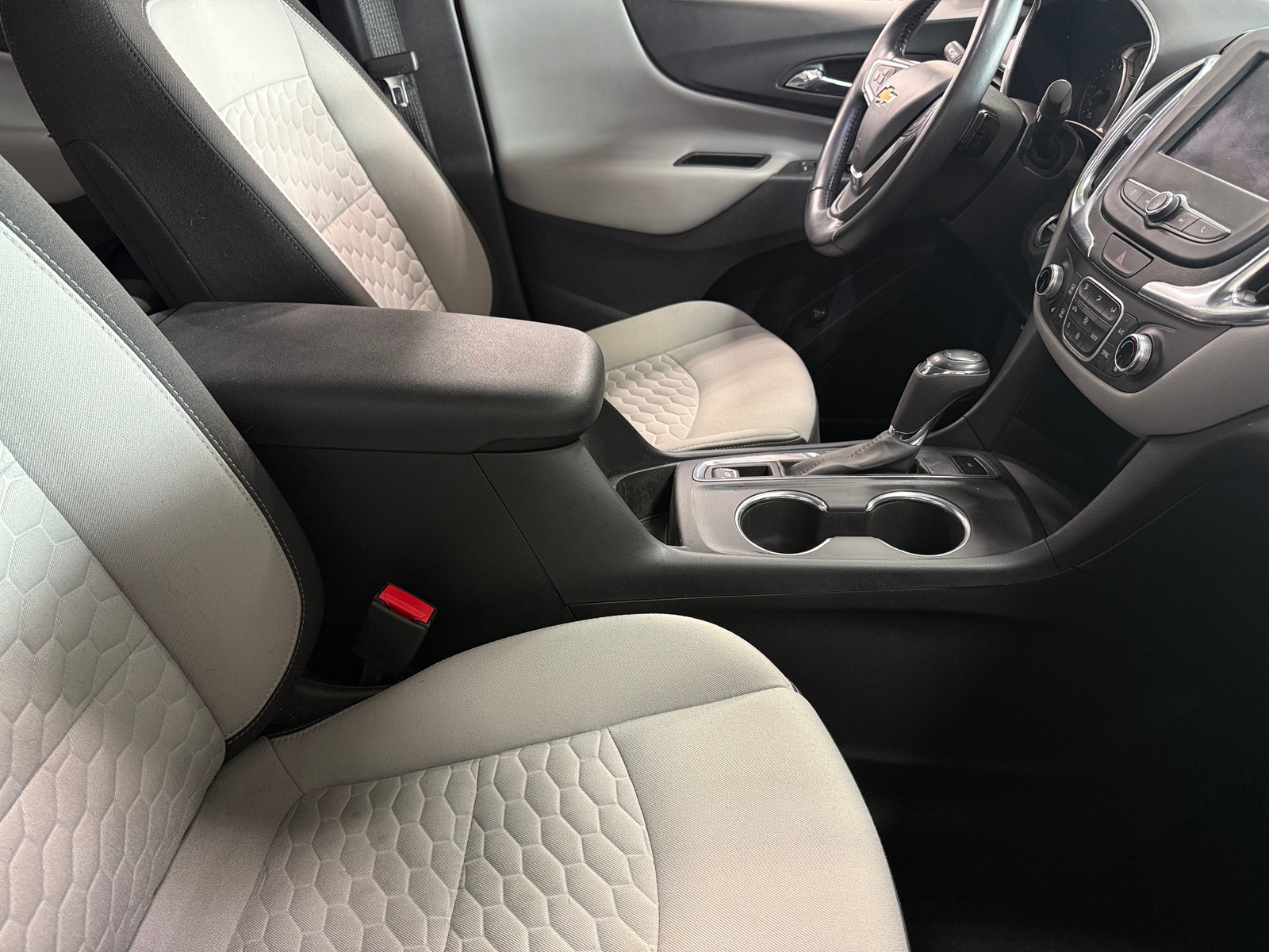 Thumbnail: 2021 Chevrolet Equinox - 2