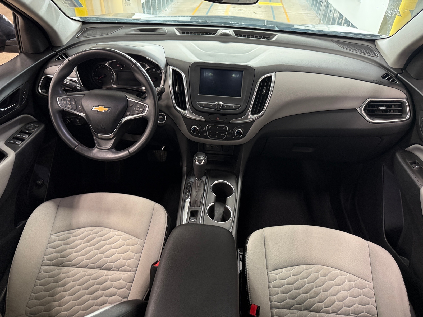 Thumbnail: 2021 Chevrolet Equinox - 3