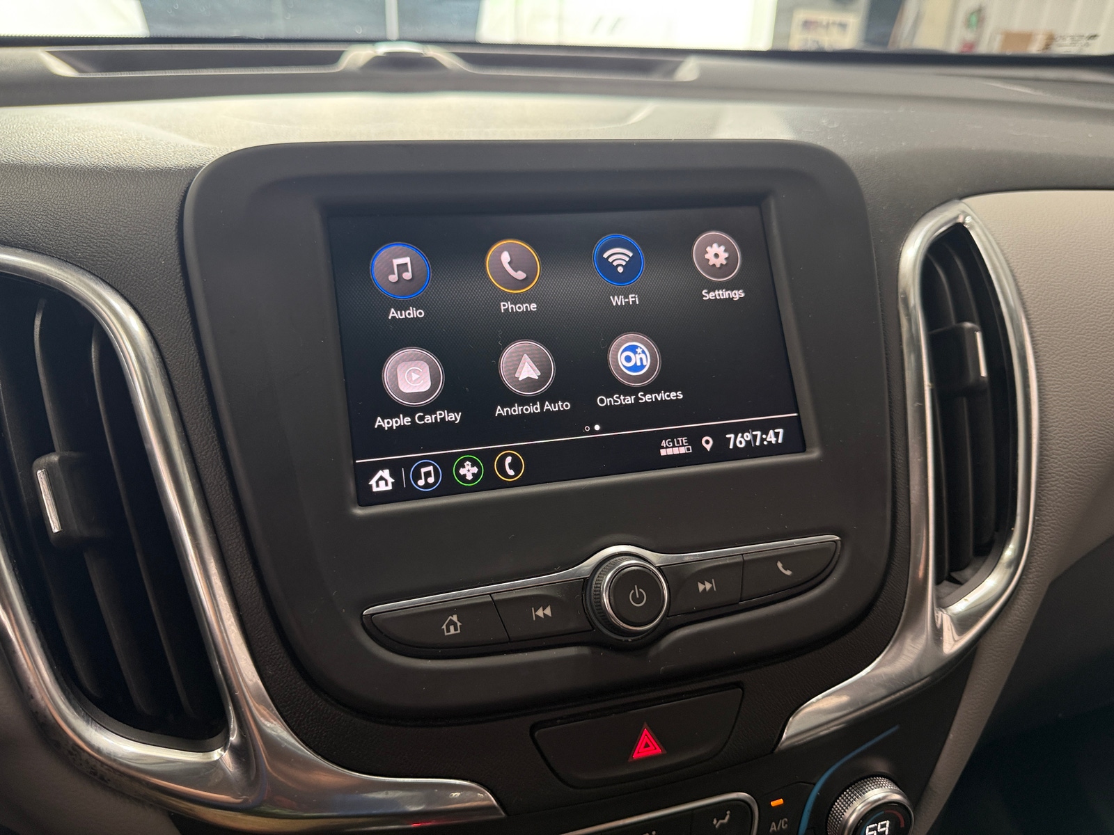 Thumbnail: 2021 Chevrolet Equinox - 4