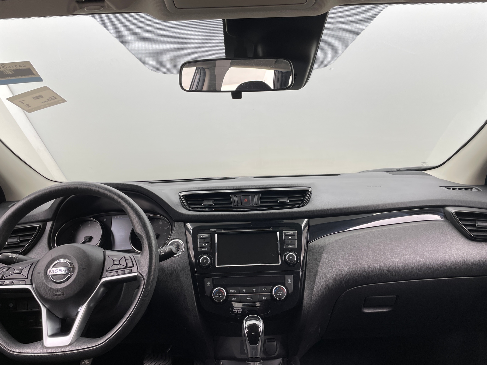 Thumbnail: 2020 Nissan Rogue Sport - 3