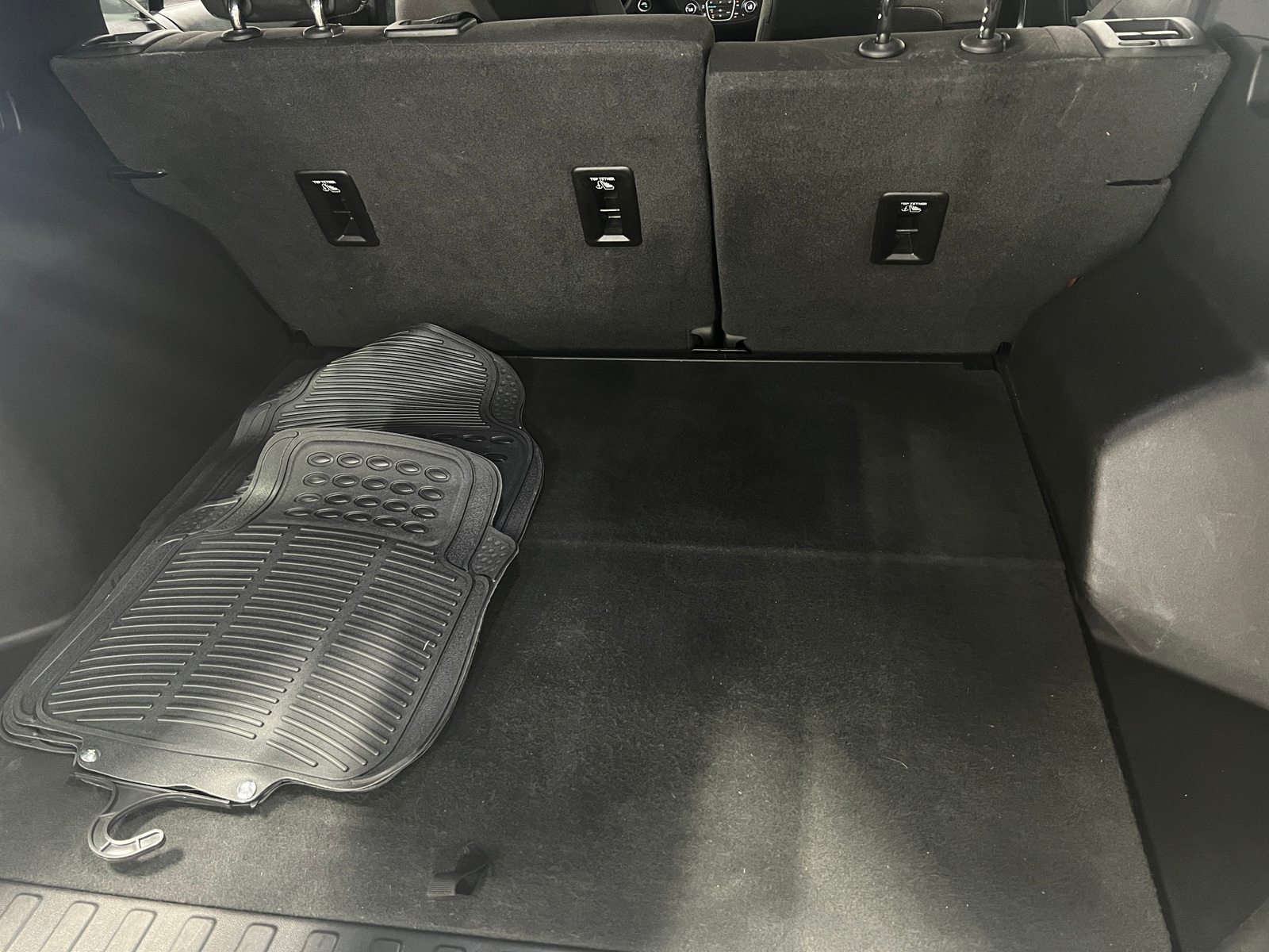 Thumbnail: 2019 Chevrolet Equinox - 7