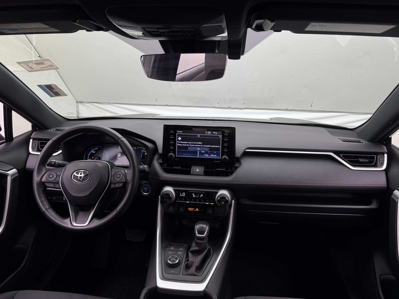Thumbnail: 2021 Toyota RAV4 - 3