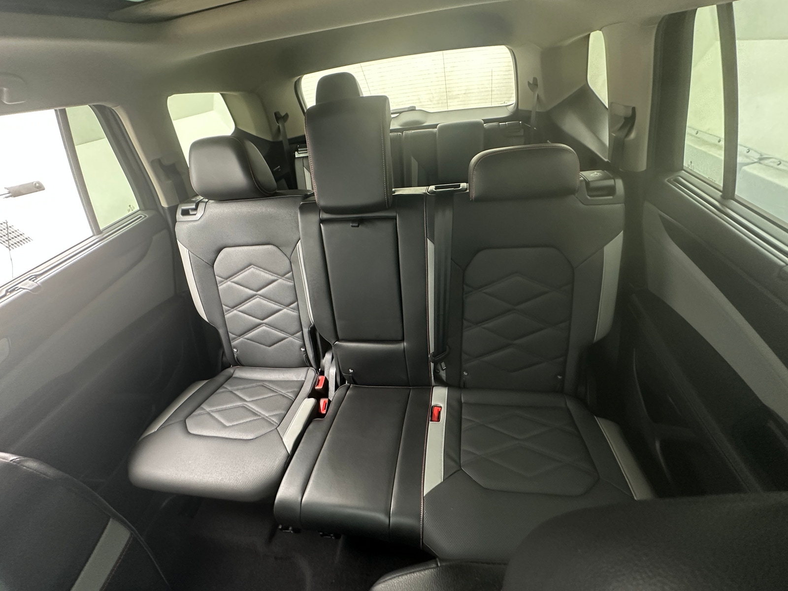 Thumbnail: 2024 Volkswagen Atlas - 5