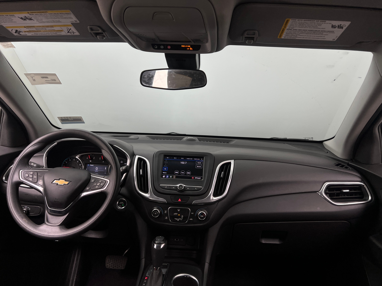 Thumbnail: 2020 Chevrolet Equinox - 3