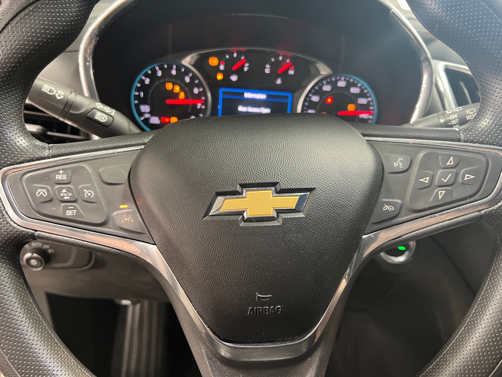 Thumbnail: 2020 Chevrolet Equinox - 5