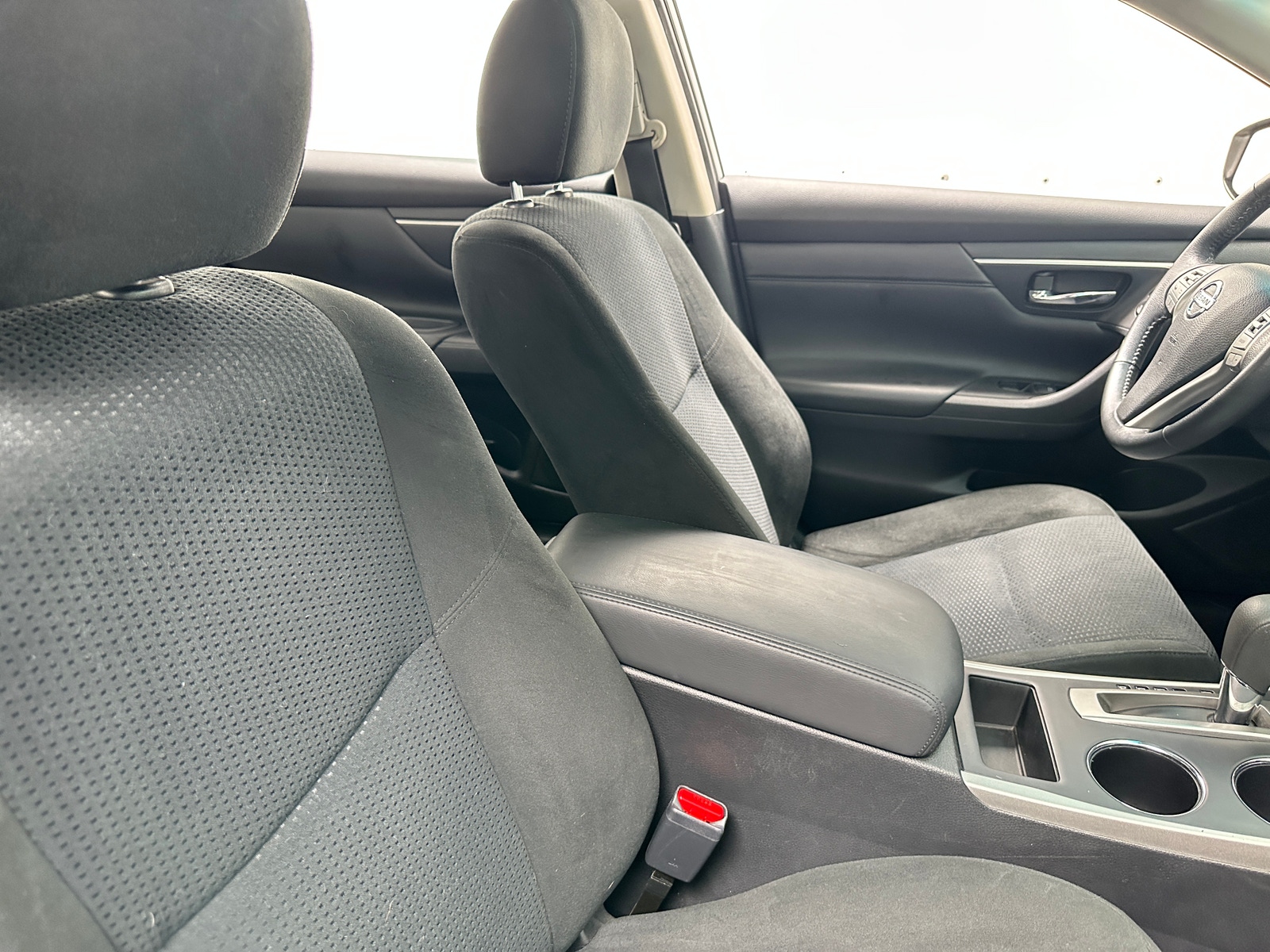 Thumbnail: 2015 Nissan Altima - 2