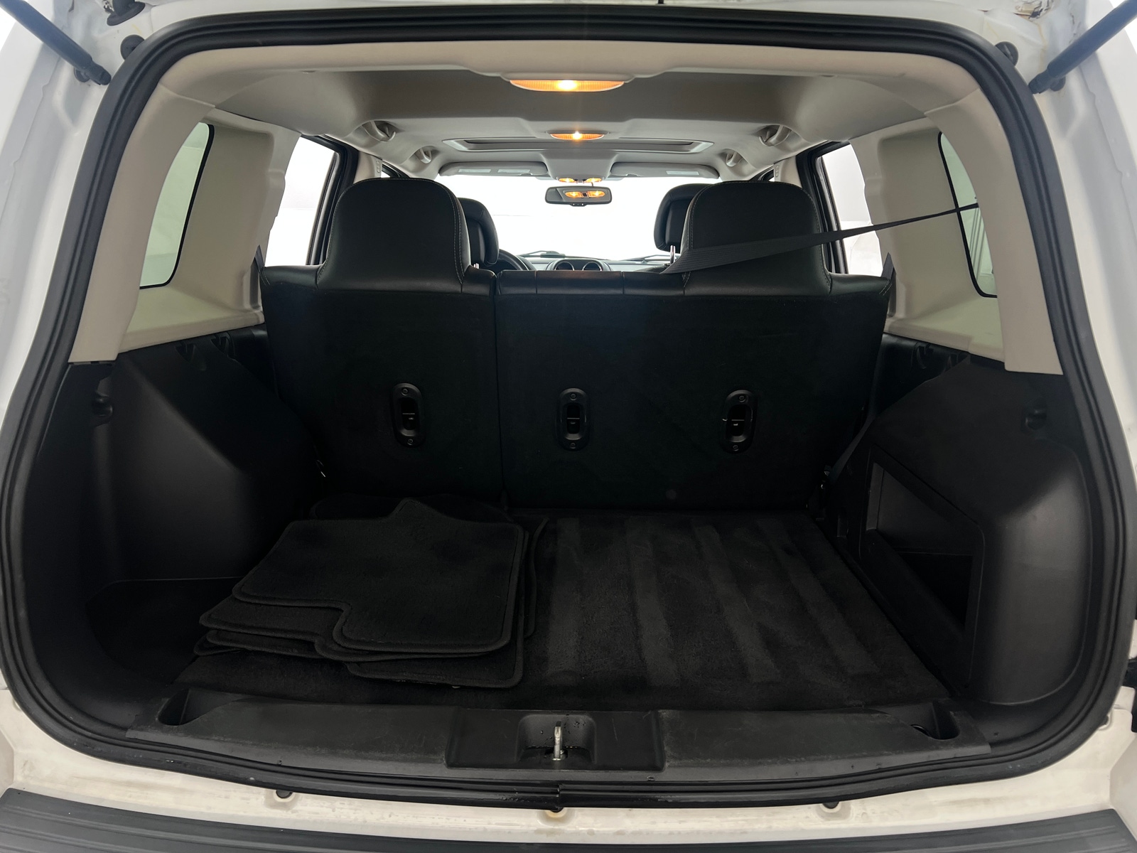 Thumbnail: 2017 Jeep Patriot - 6