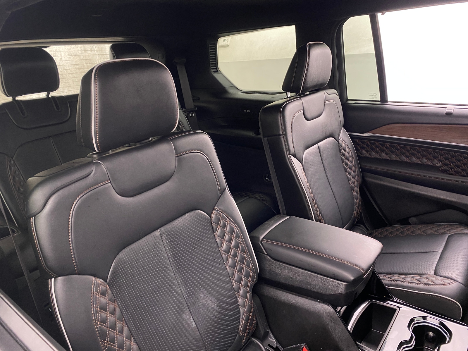 Thumbnail: 2022 Jeep Grand Cherokee L - 5