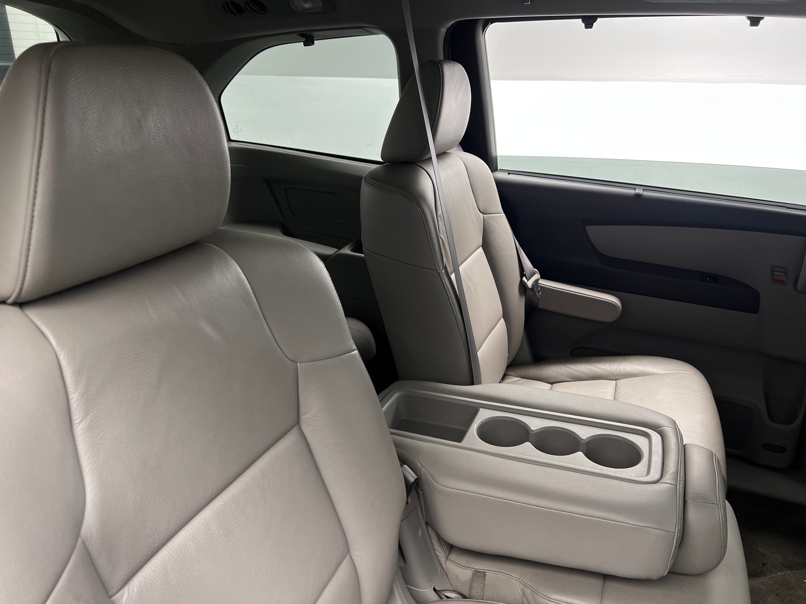 Thumbnail: 2013 Honda Odyssey - 5