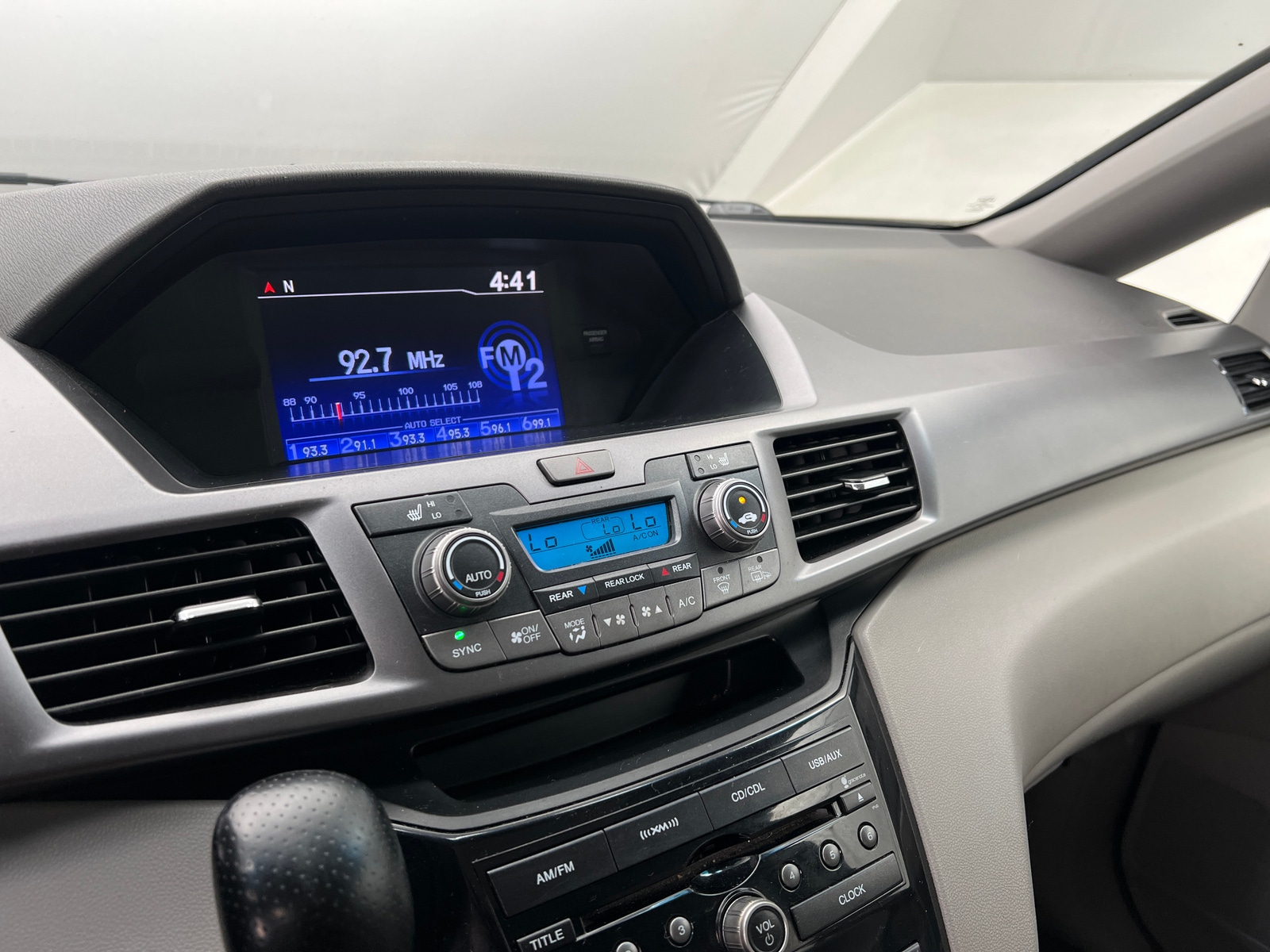 Thumbnail: 2013 Honda Odyssey - 3