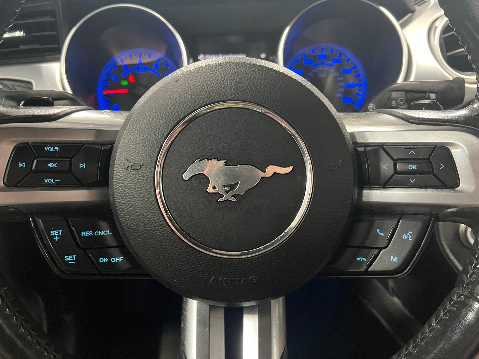 Thumbnail: 2018 Ford Mustang - 3