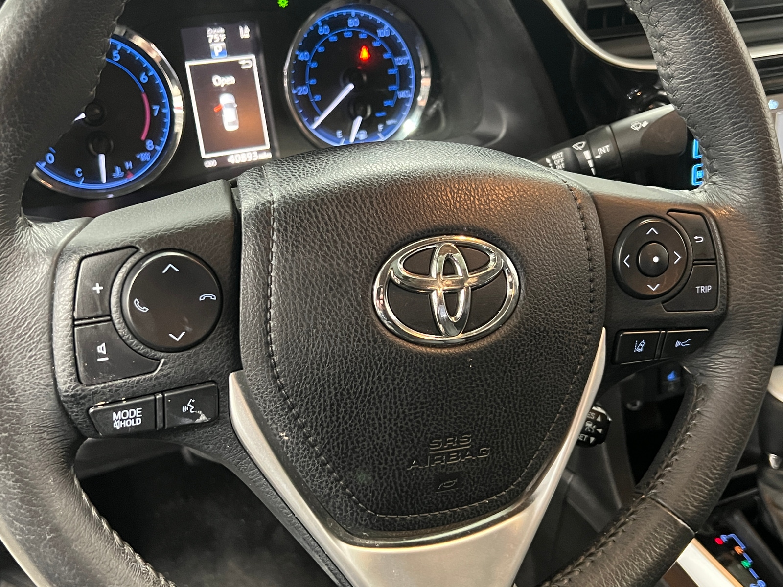 Thumbnail: 2018 Toyota Corolla - 4
