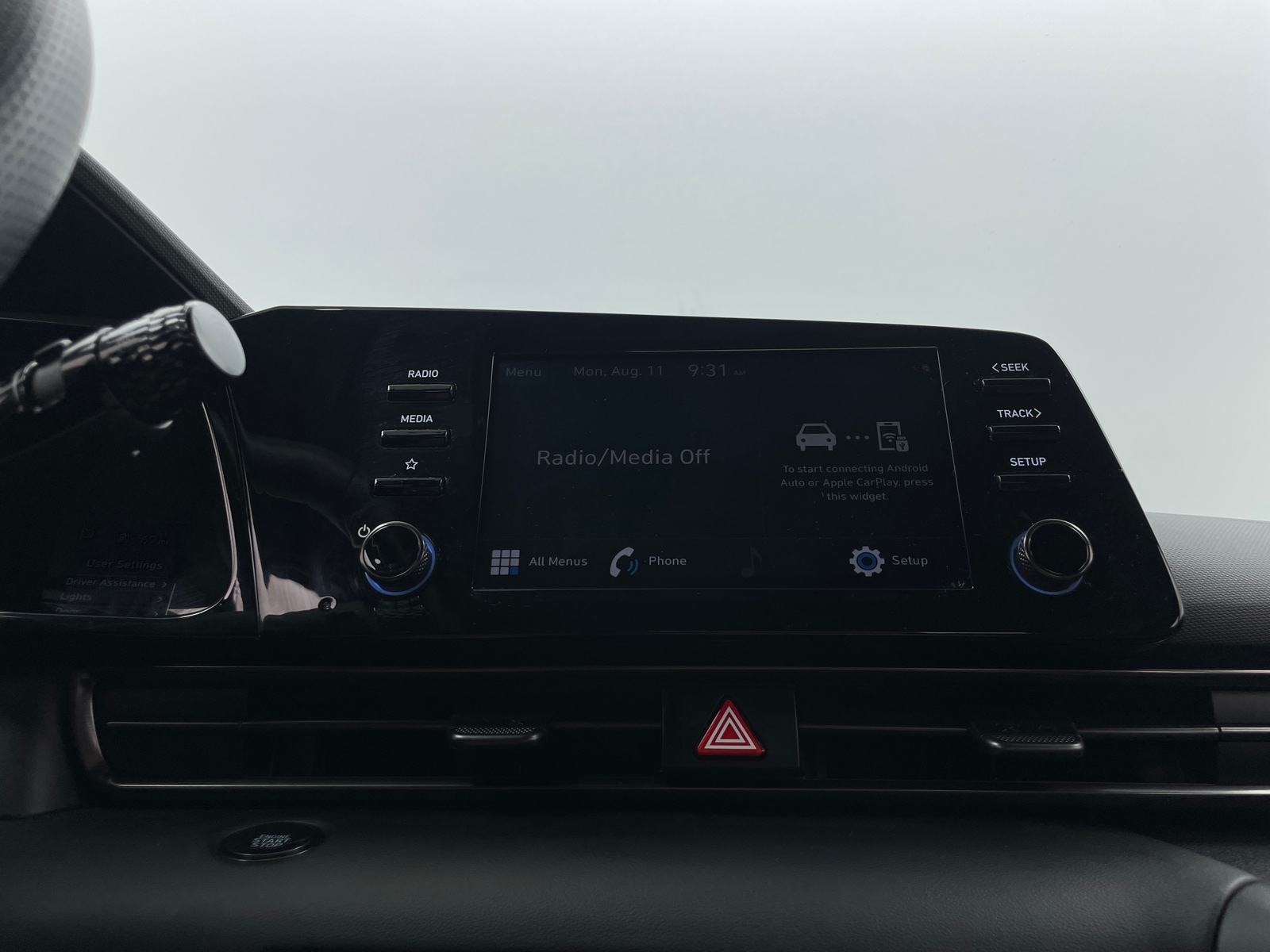 Thumbnail: 2022 Hyundai Elantra - 3