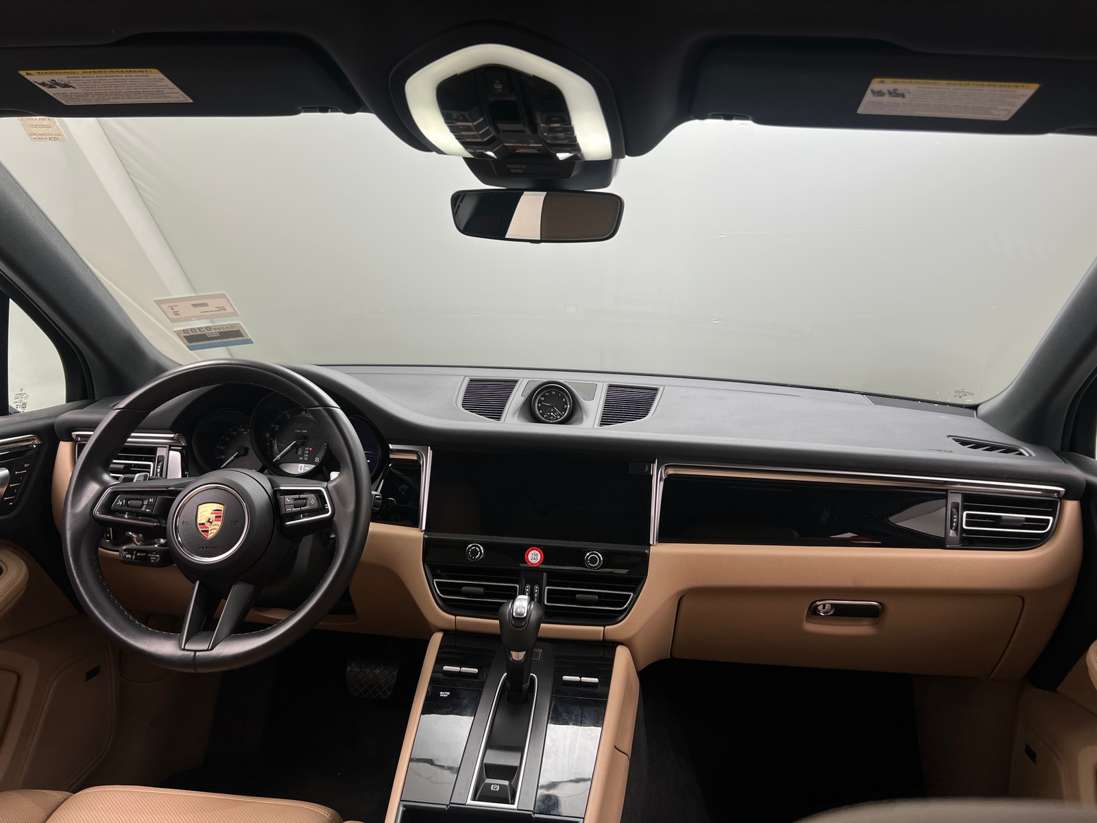 Thumbnail: 2024 Porsche Macan - 2