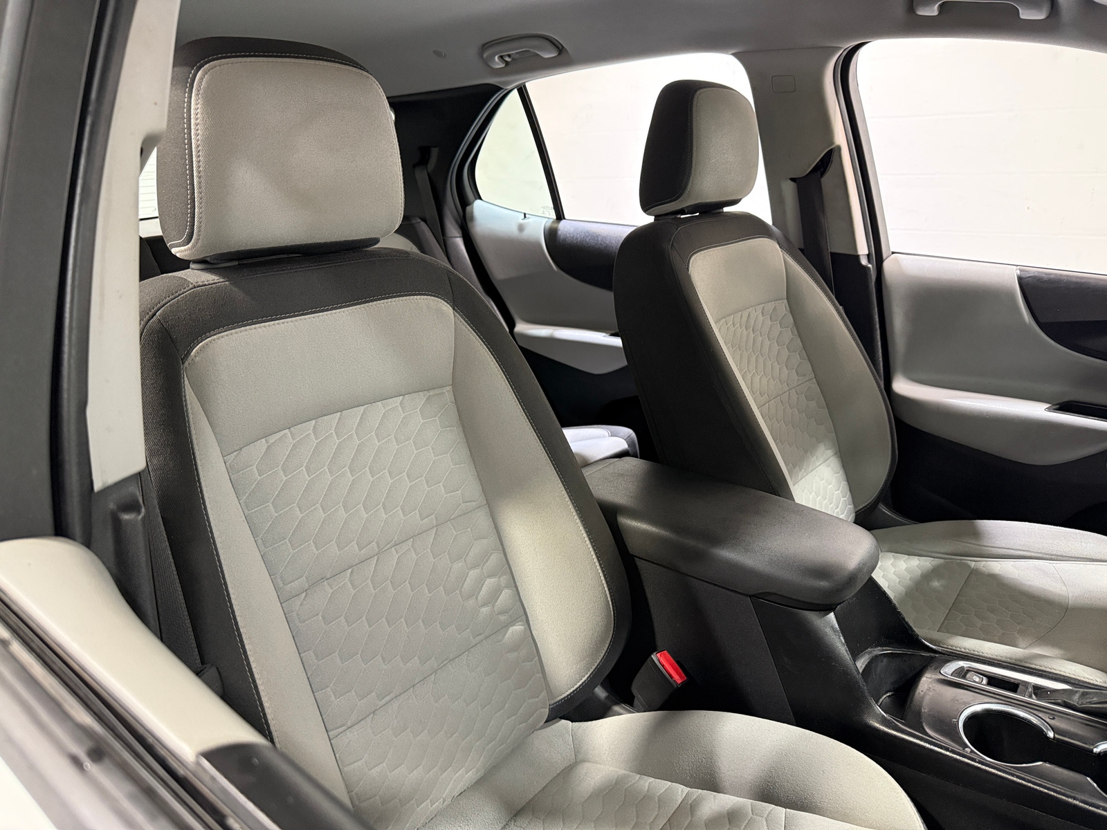 Thumbnail: 2018 Chevrolet Equinox - 2